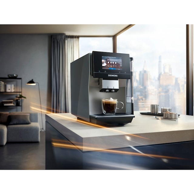 »EQ.700 silber 10 BAUR Profile per Inox metallic Kaffeevollautomat Raten Milchsystem-Reinigung Full-Touch | -Display, SIEMENS TP705D47«, speicherbar, bis