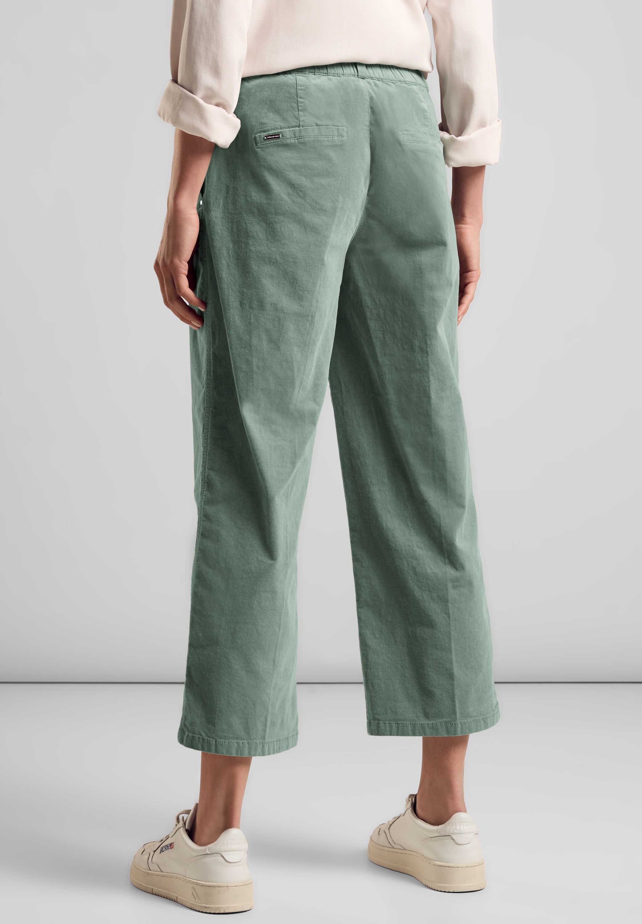 STREET ONE Cordhose, aus Baumwolle mit Stretchanteil