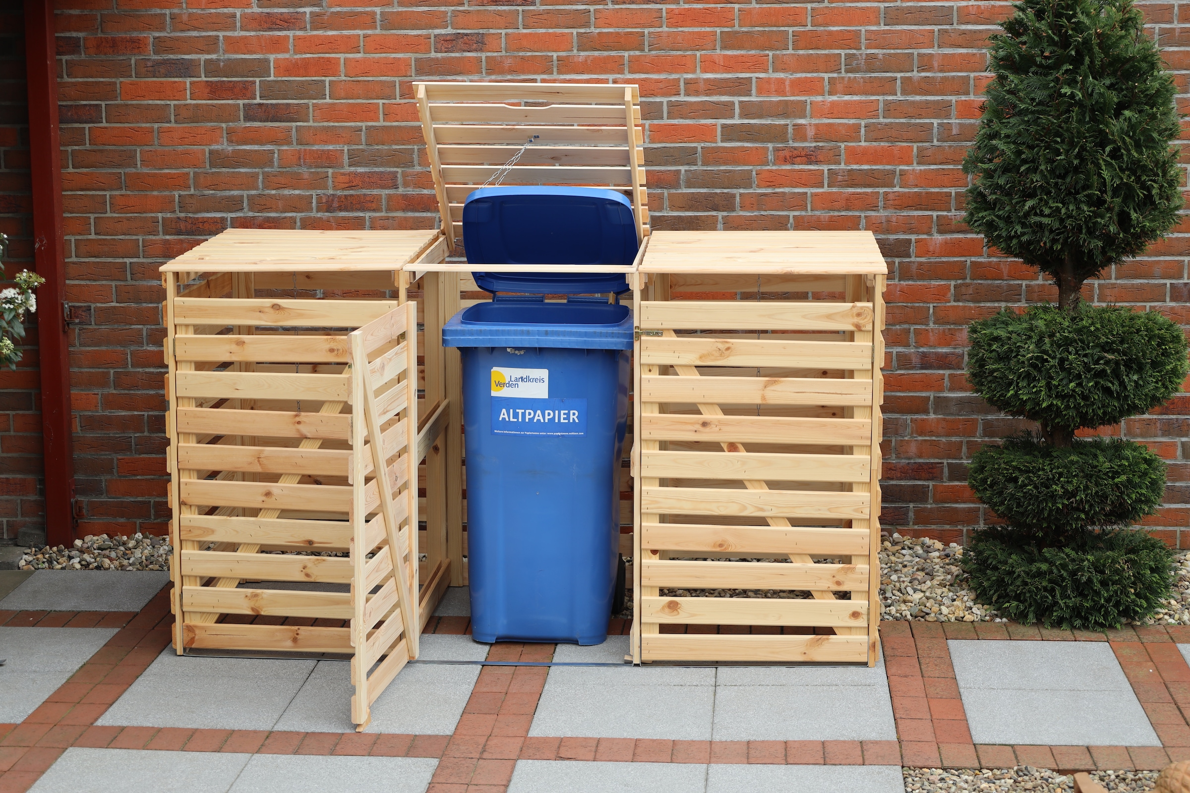 promadino Mülltonnenbox »Vario III«, für 3 Tonnen, robust aus zertifiziertem Kiefernholz