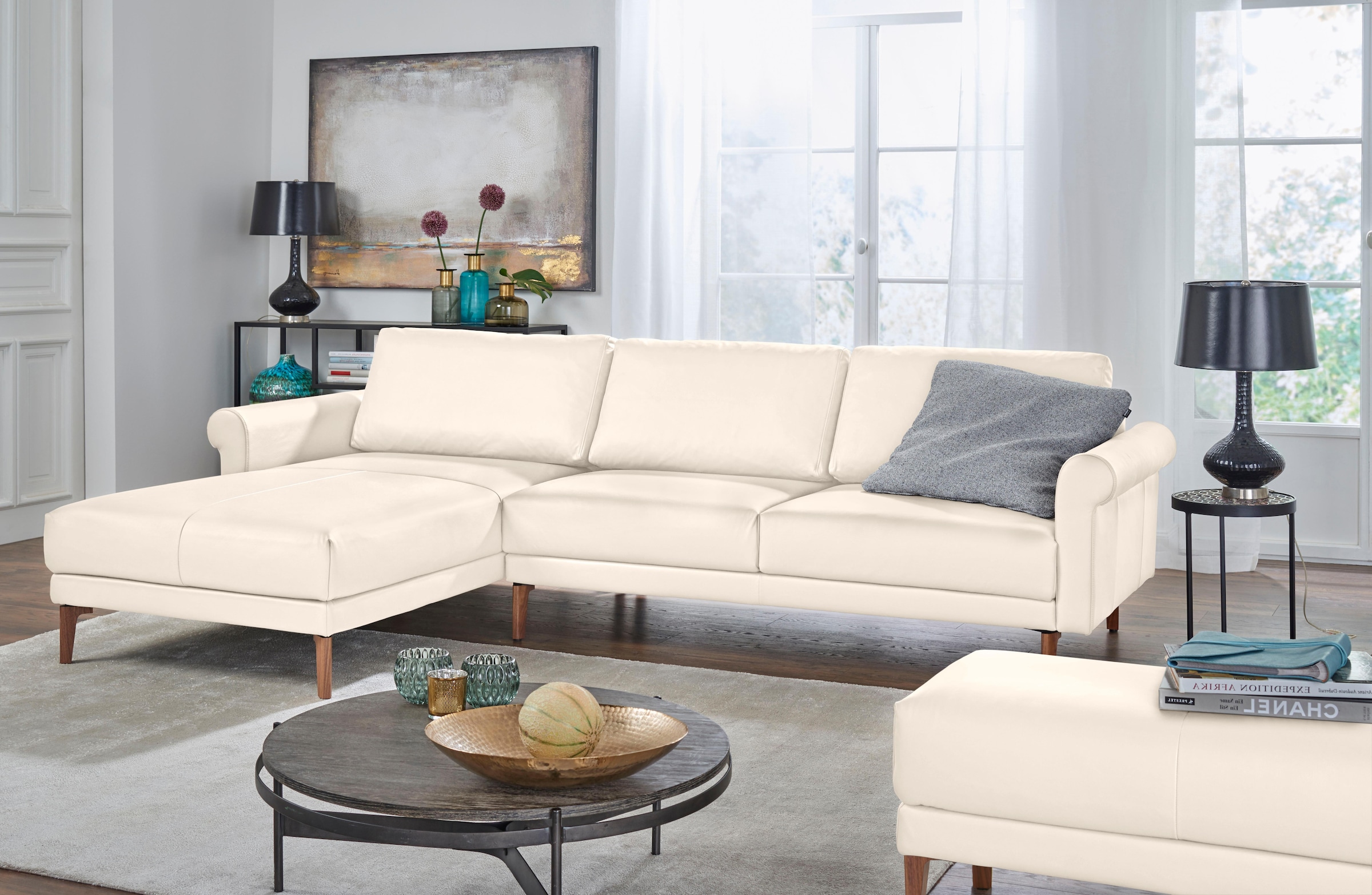 Creation BY ROLF BENZ Ecksofa »CR.450, Designecksofa, L-Form«, Armlehne Schnecke modern Landhaus, Breite 262 cm, Fuß Nussbaum