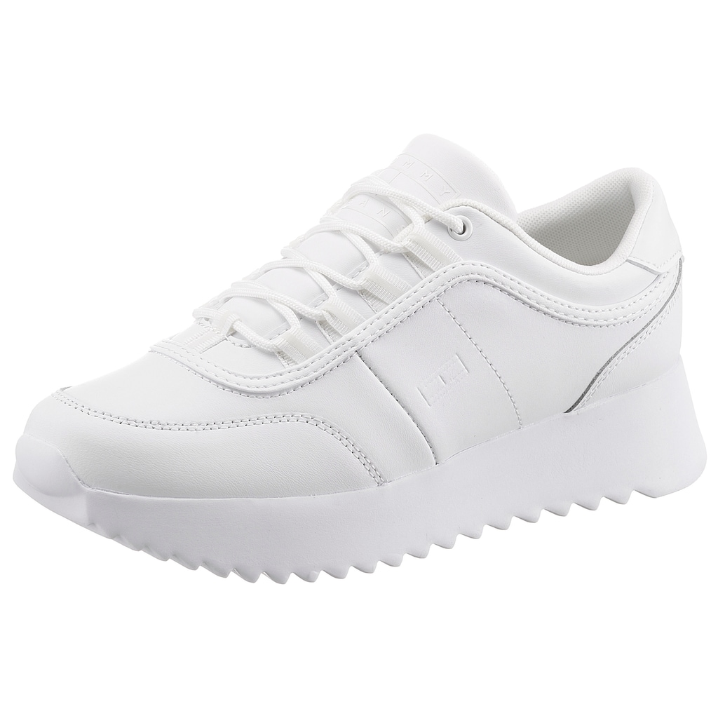 Tommy Jeans Plateausneaker »TOMMY JEANS HIGH CLEATED SNEAKER« in nachhaltiger Verarbeitung