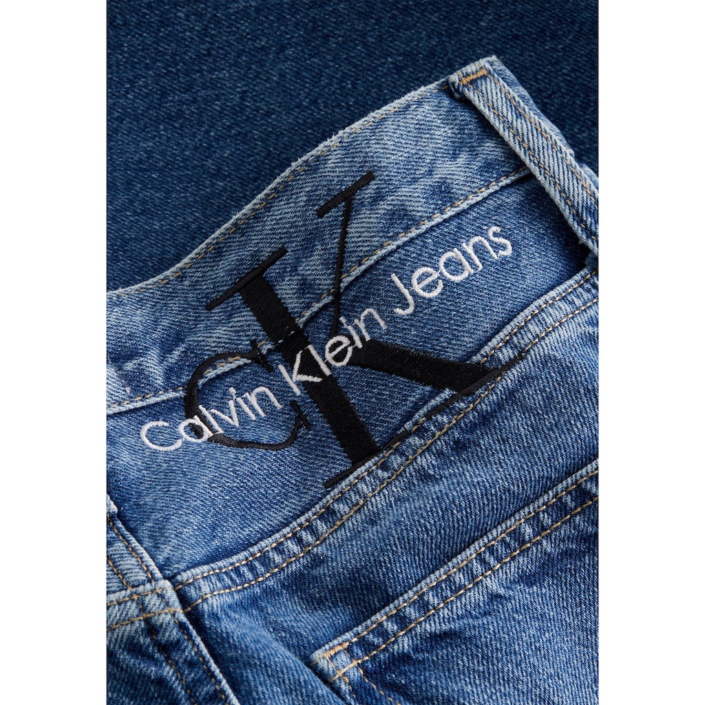 Calvin Klein Jeans Mom-Jeans, mit Calvin klein Logostickerei hinten am Bund