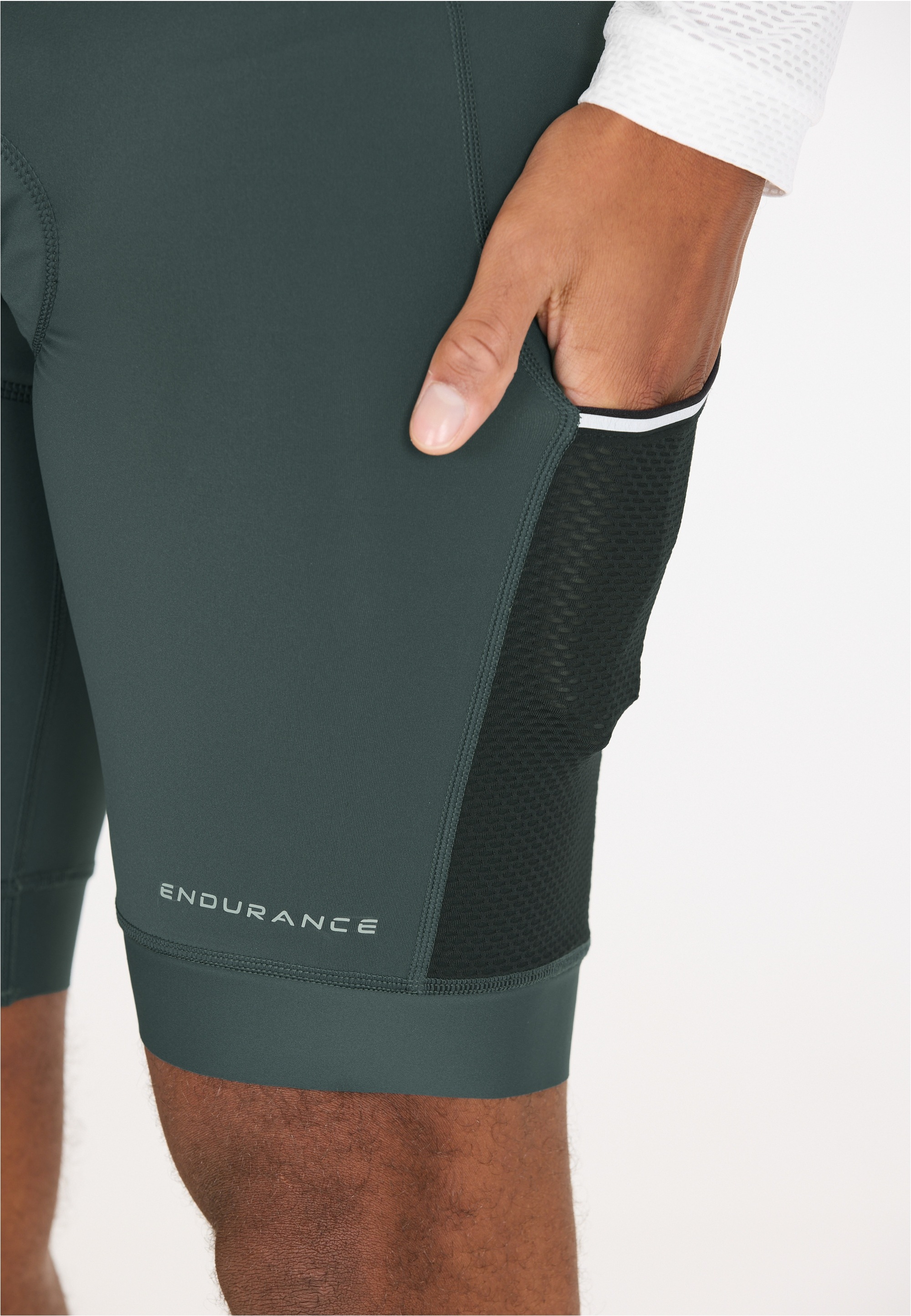 ENDURANCE Radhose »Brillant«, mit praktischen Trägern und hoher Funktionalität