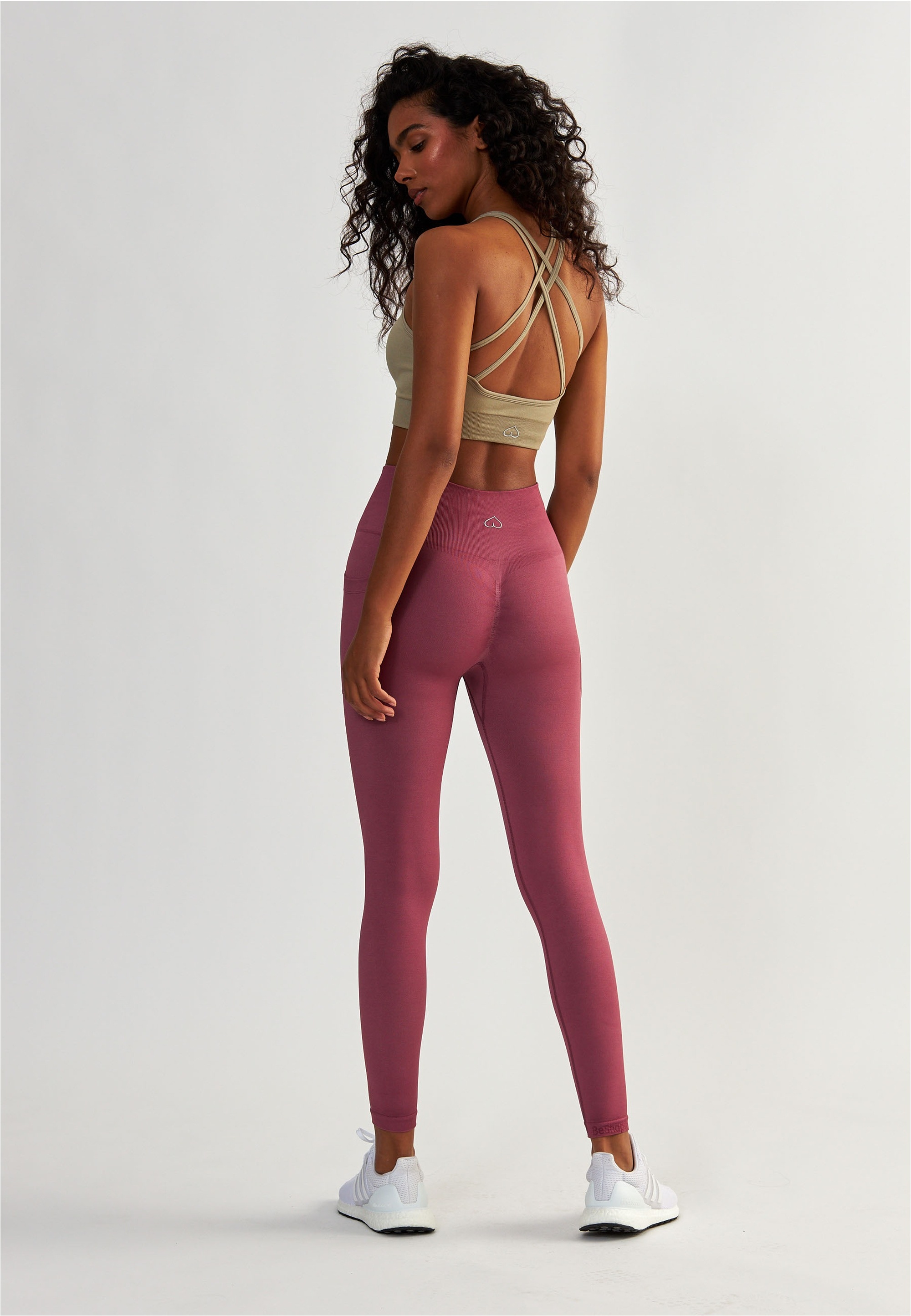 BeShaped Sporthose »Lift Me Up«, (1 tlg.), mit atmungsaktiver Eigenschaft