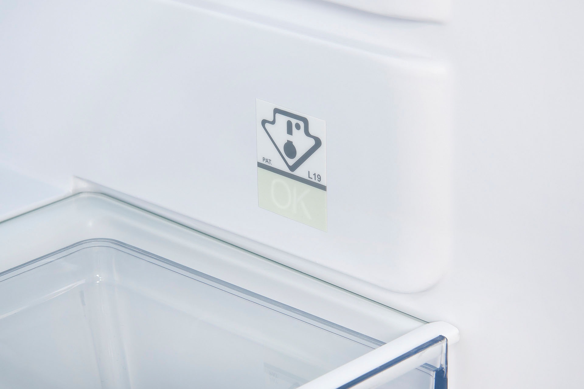 exquisit Kühlschrank »KS116-V-040E weiss«, KS116-V-040E weiss, 84 cm hoch,  48 cm breit bestellen | BAUR | Kühlschränke