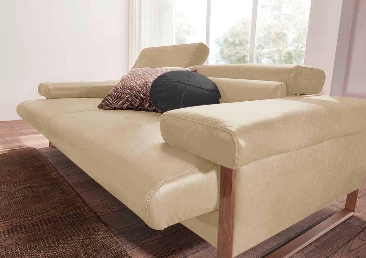 W.SCHILLIG 2-Sitzer »finn«, German Design Award 2016, Fußgestell Nussbaum natur, Breite 210 cm