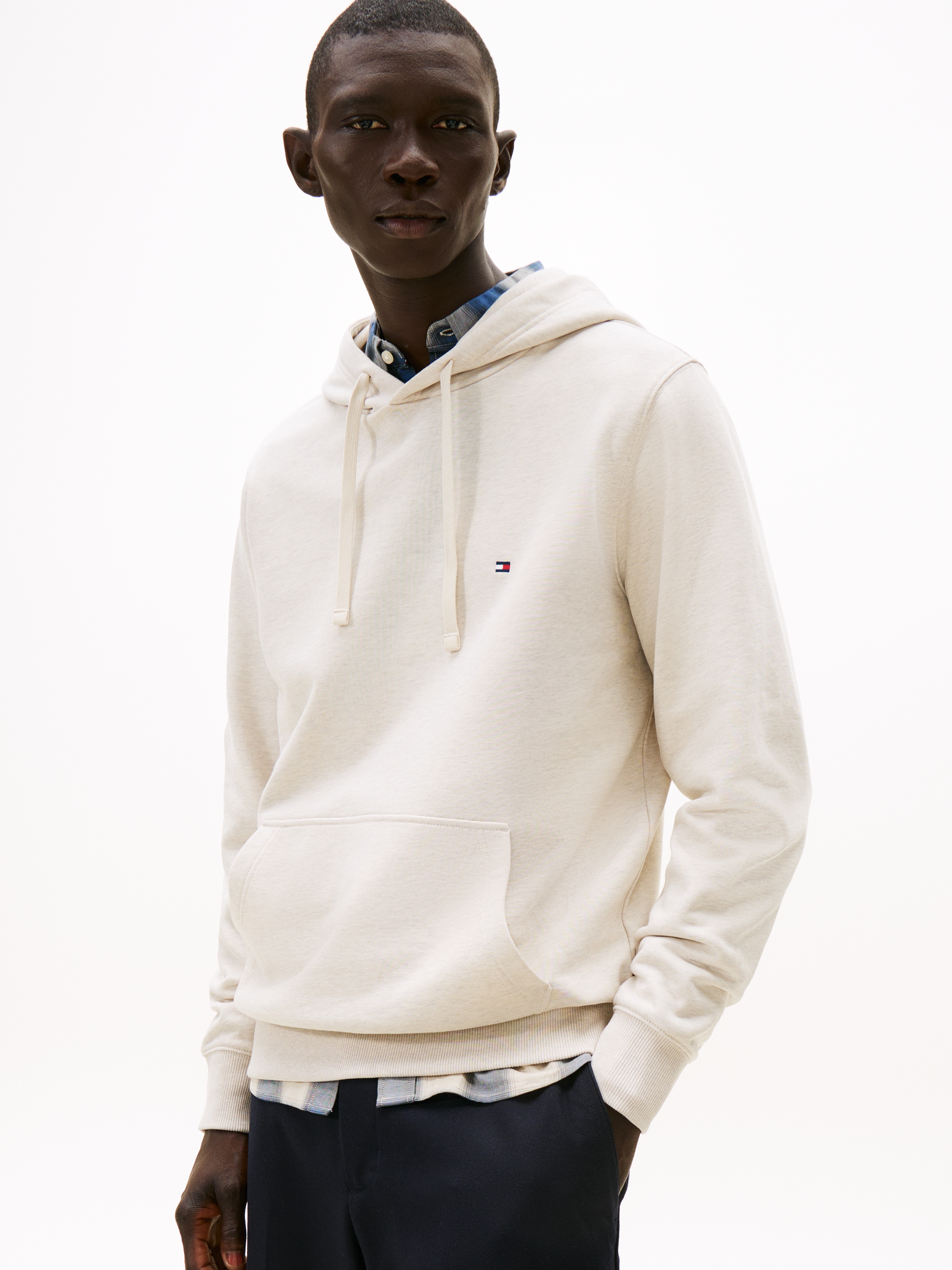 Tommy Hilfiger Hoodie »ESSENTIAL TERRY«, mit Tunnelzug und Flag-Stickerei
