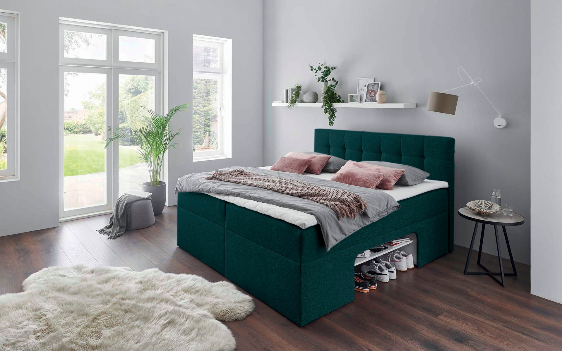 Places of Style Boxbett, Nische im Bettkasten für zusätzlichen Stauraum