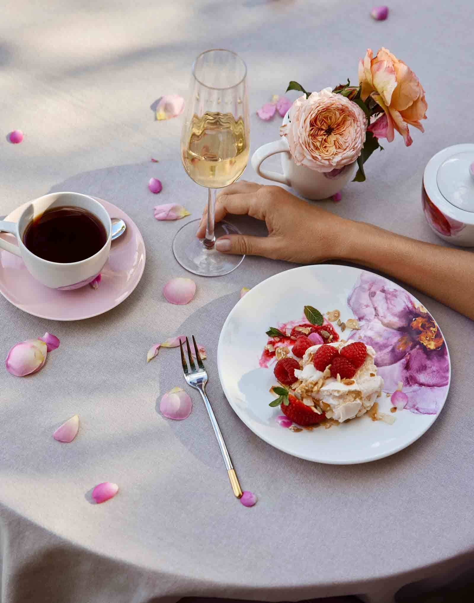 Villeroy & Boch Geschirr-Set »Kaffeeset Rose Garden 6er Set weiß-rosa«
