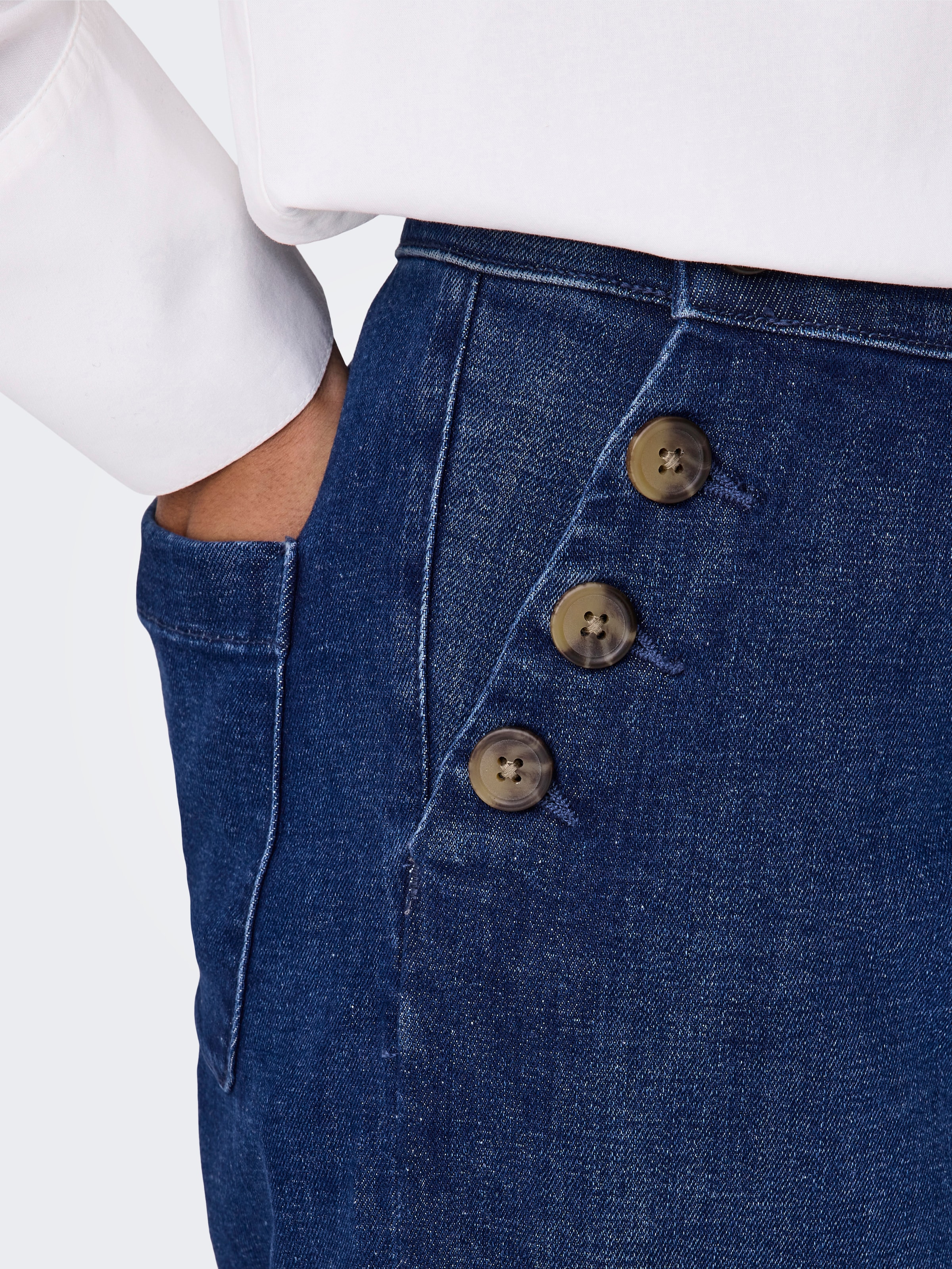 ONLY High-waist-Jeans "ONLMADISON HW BUTTON WIDE DNM GEN533NOOS", sanft gew günstig online kaufen