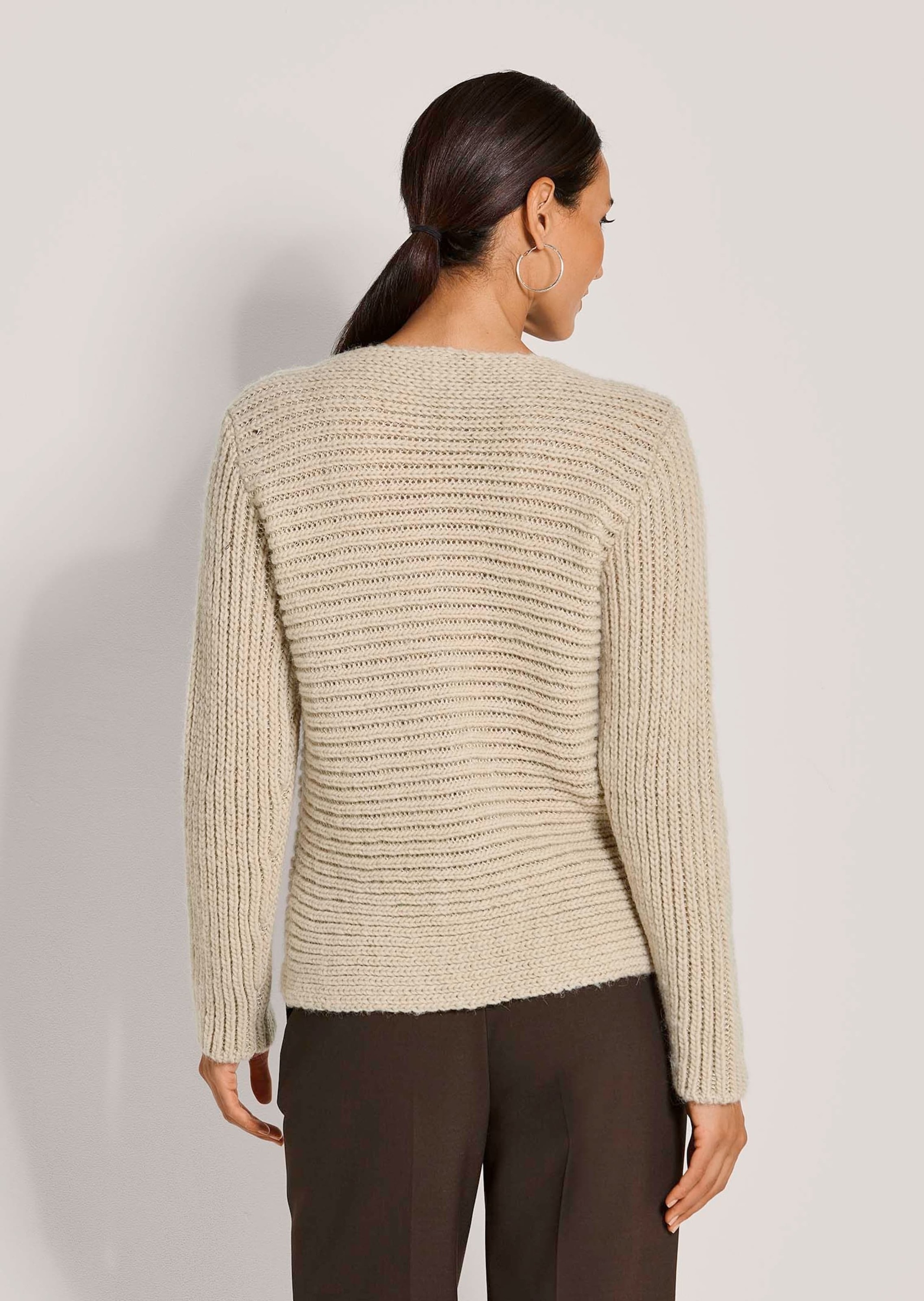 MADELEINE Longpullover »Strickpullover Eleganter Maschenpullover mit U-Boot-Ausschnitt« Struktur-Mix