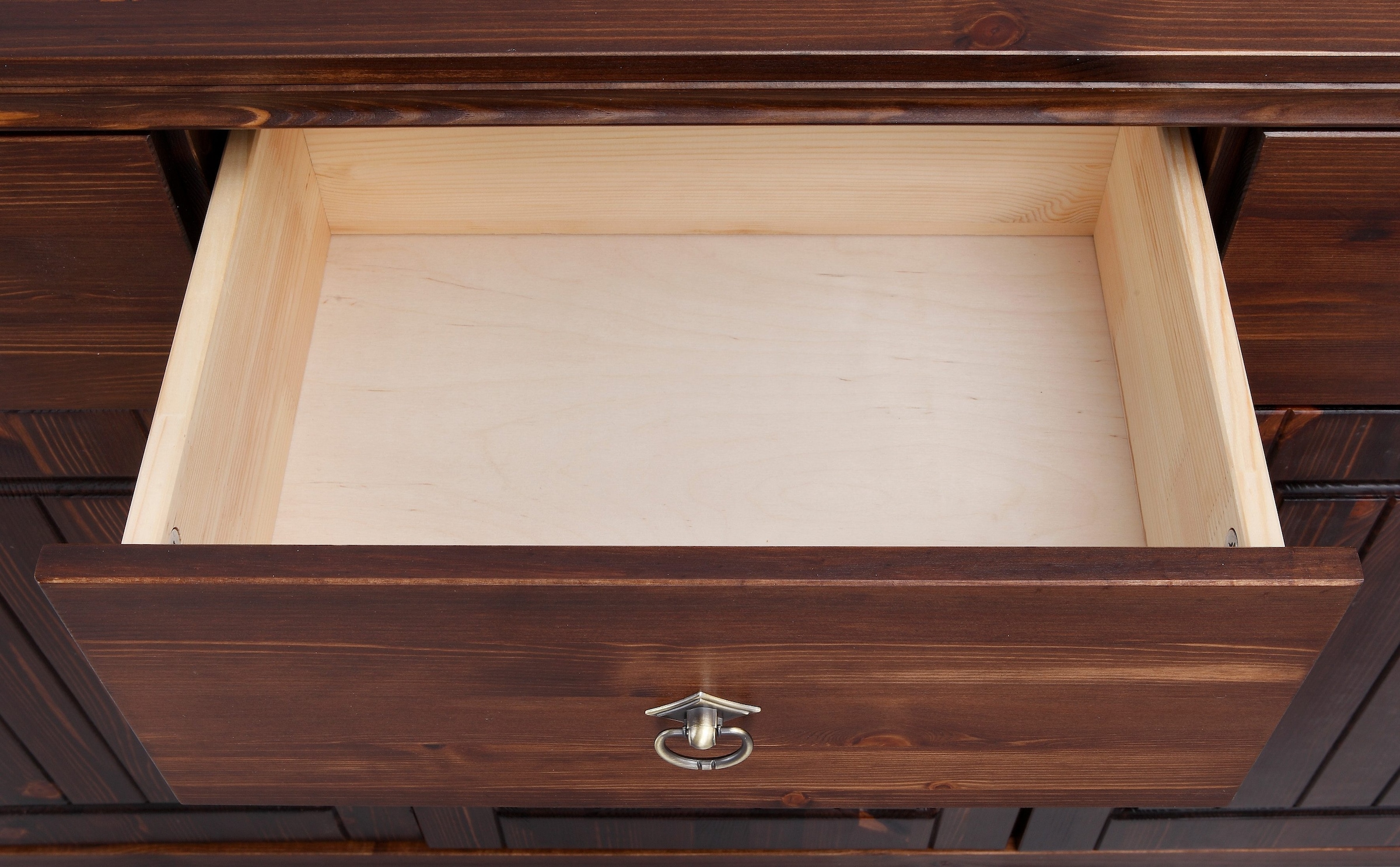 Home affaire Sideboard »Gotland«, Kommode, Breite 147 cm, aus massiver Kiefer, FSC®