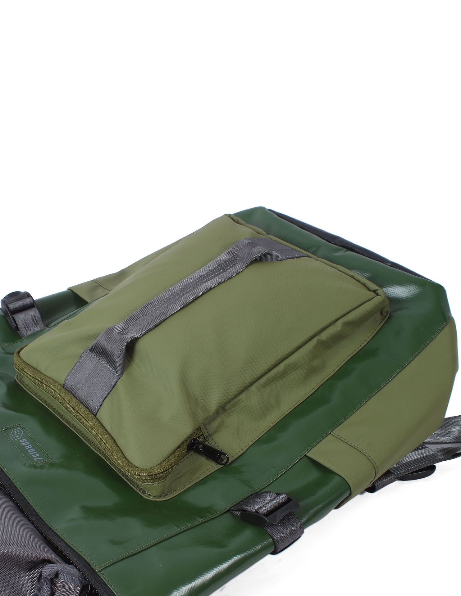 7clouds Laptoprucksack »Heloy 7.1«, mit recyceltem PET