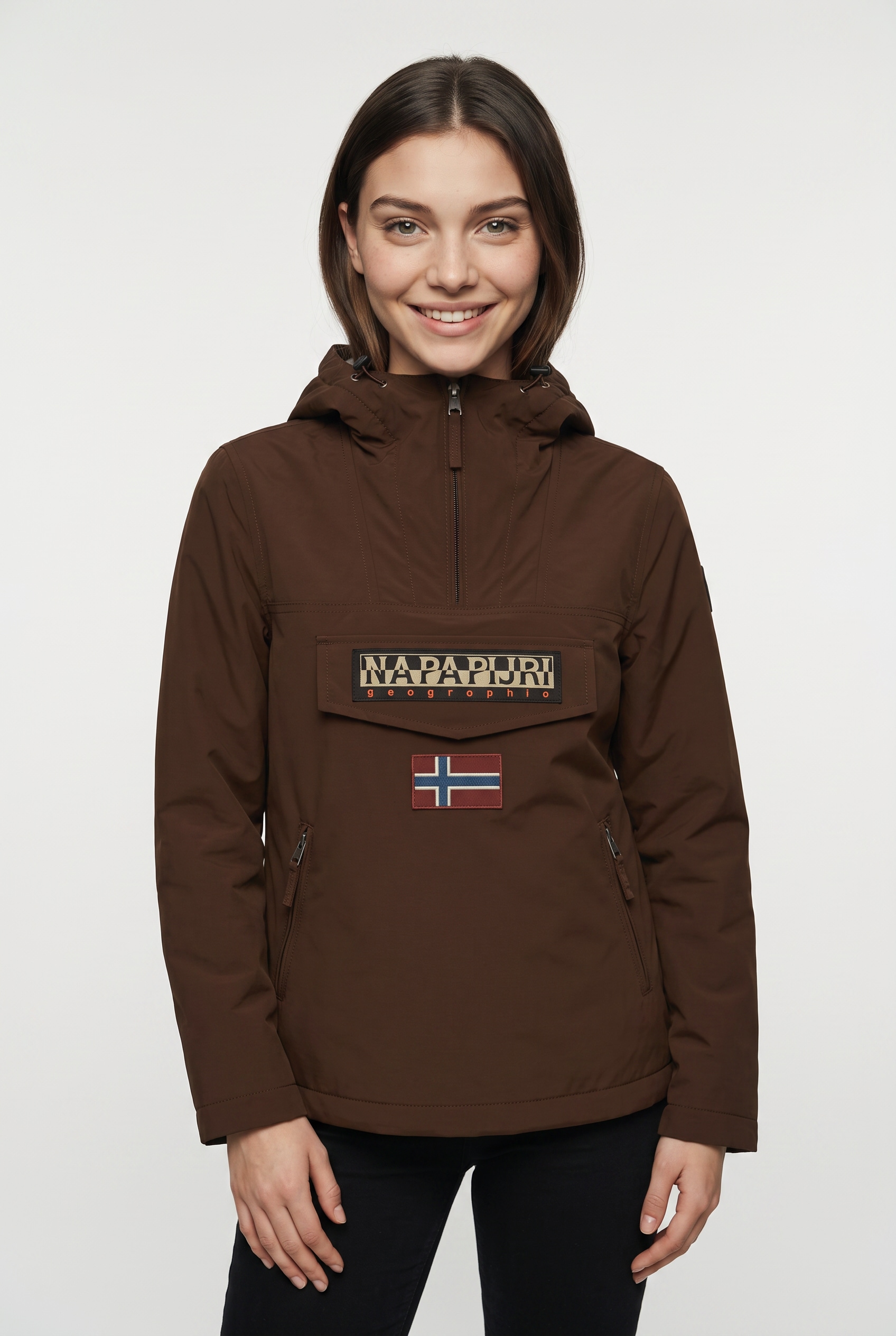 Napapijri Anorak "RAINFOREST W PKT 4 DEMITASSE WT3" mit markanter Silhouette, in Unifarben