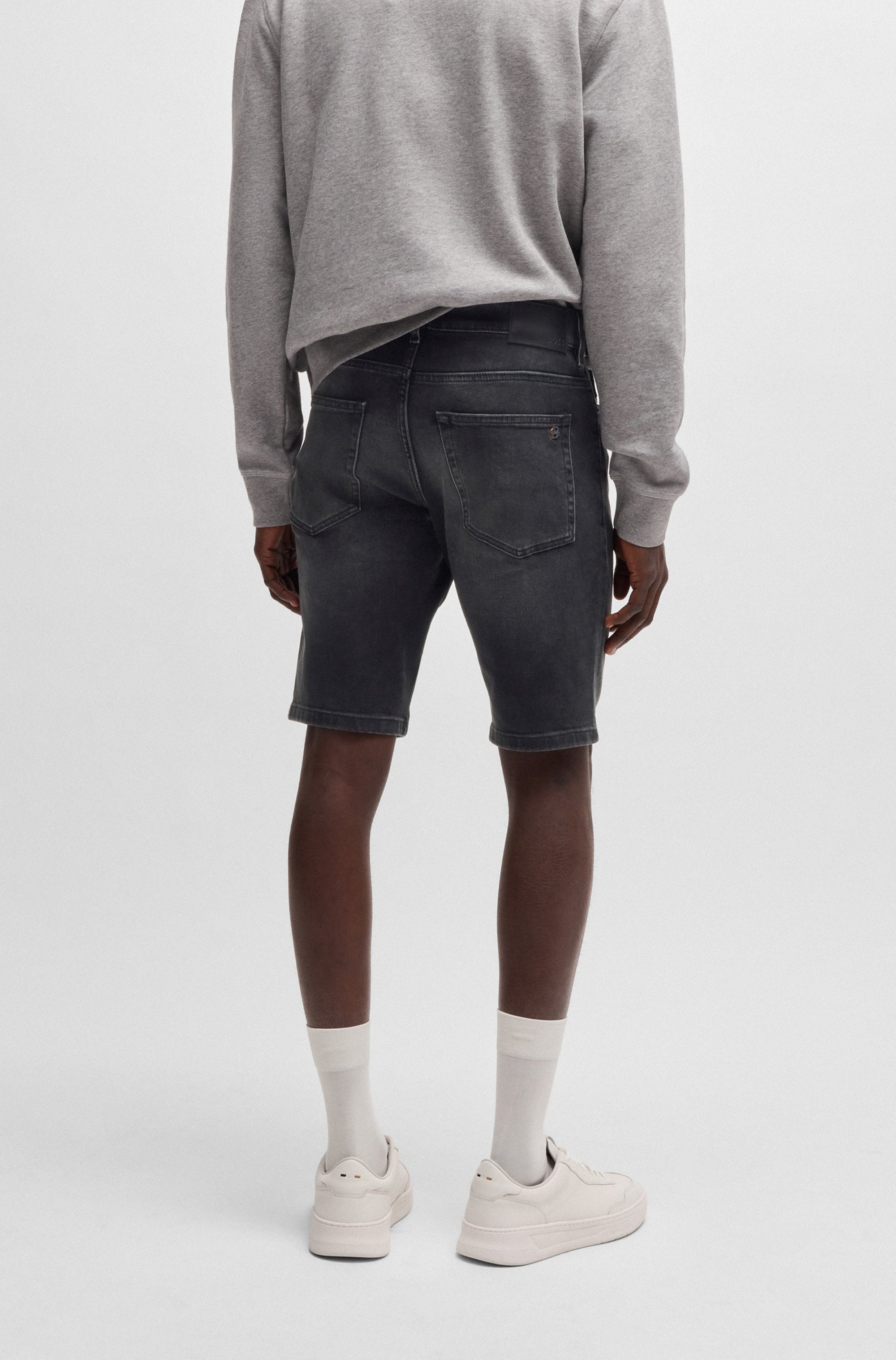 BOSS ORANGE Shorts »Delaware Shorts B«, mit Coinpocket und Lederbadge
