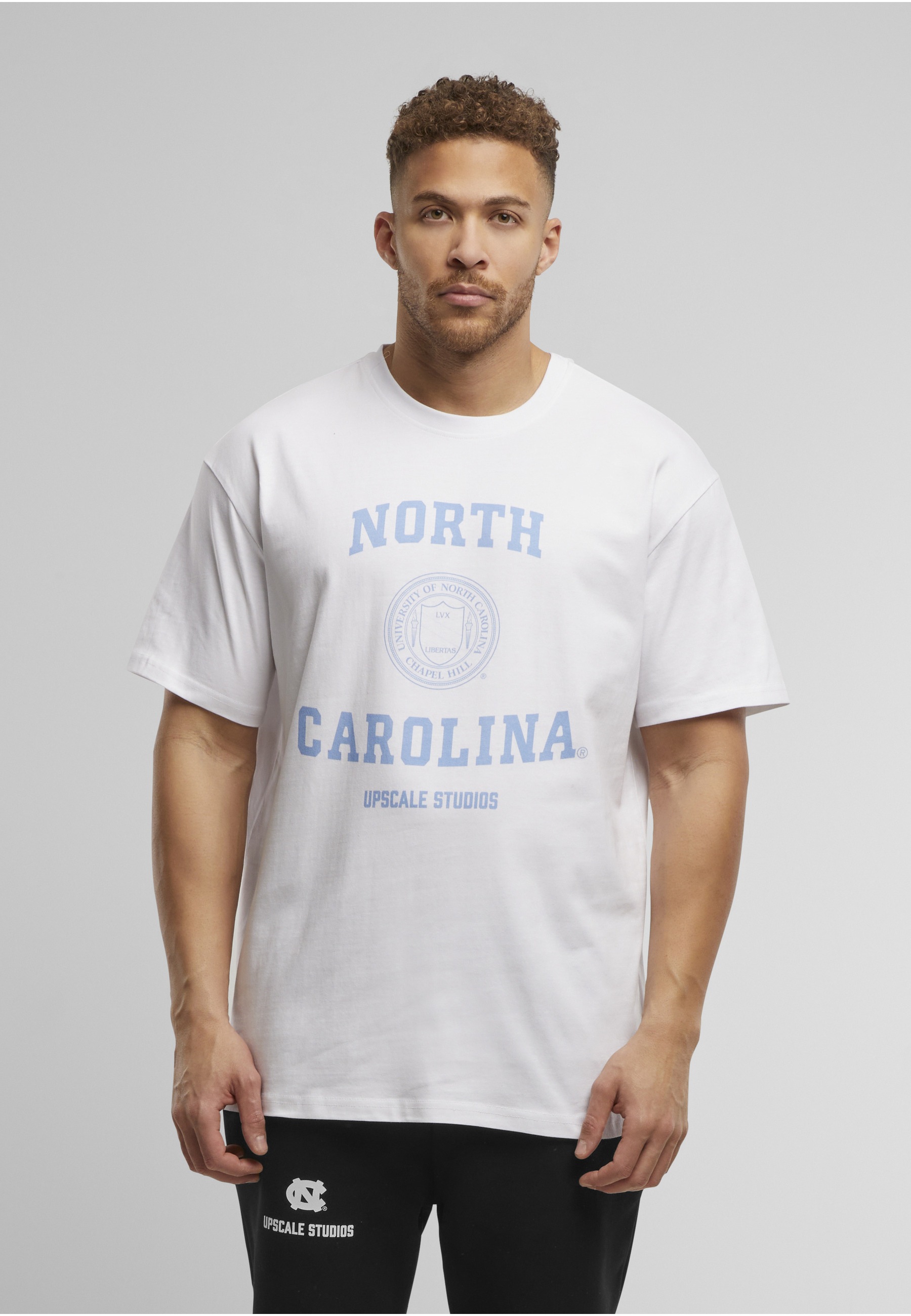 Upscale by Mister Tee T-Shirt »Upscale by Mister Tee North Carolina Oversize Tee« 1 Stk.