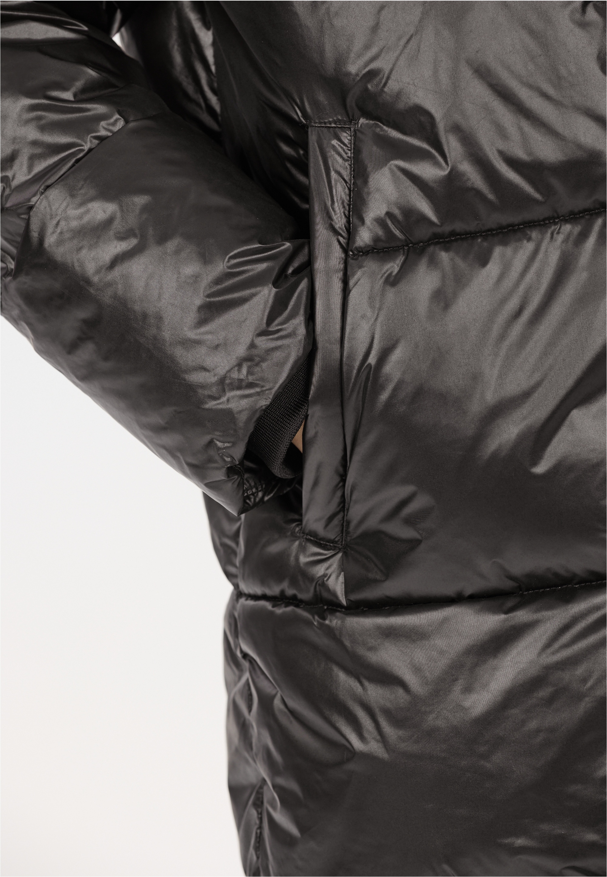 ATHLECIA Outdoorjacke »Moriarty«, mit innovativer Primaloft-Technologie