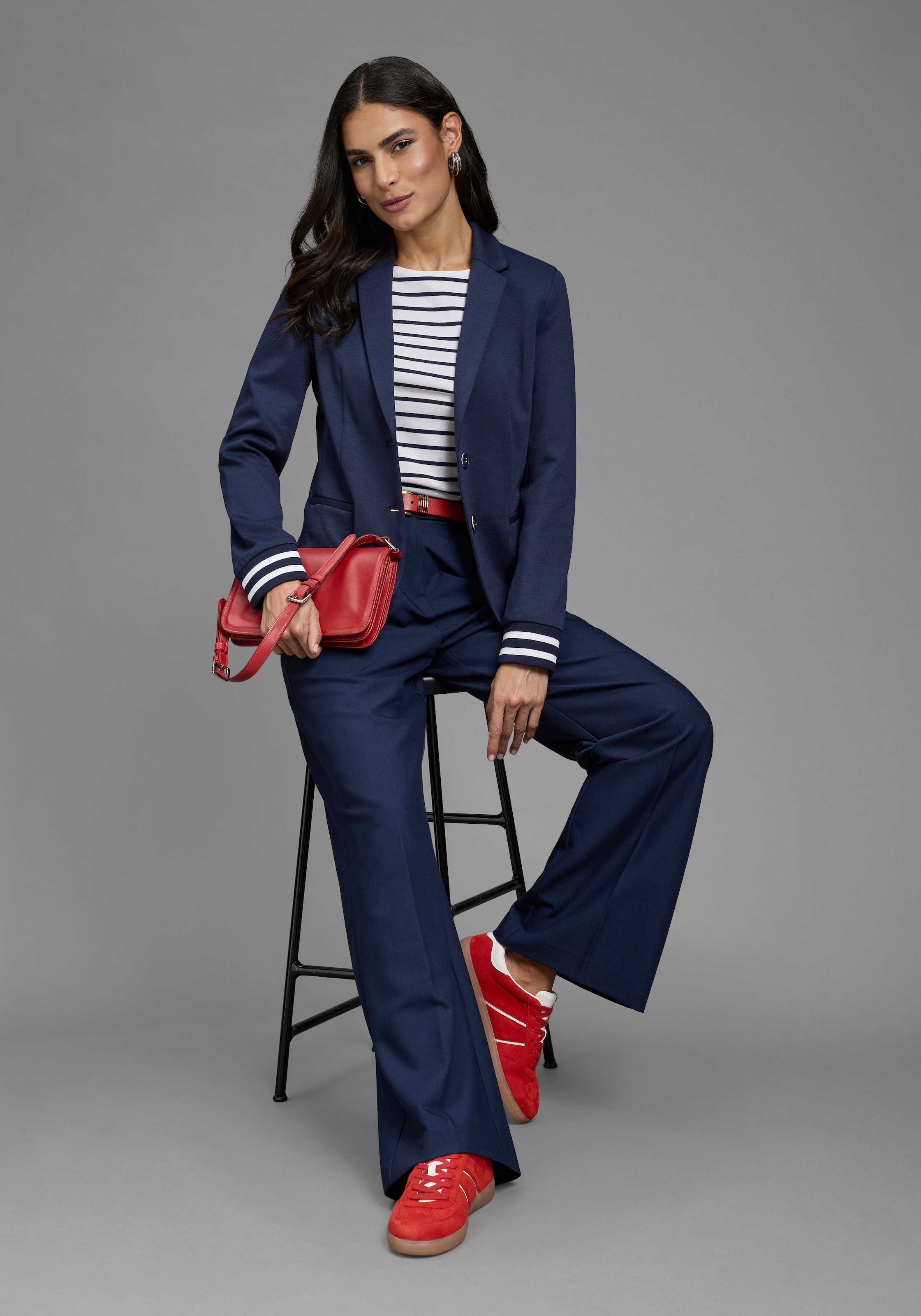 Laura Scott Kurzblazer im sportiven Look mit gestreiften Rippbündchen