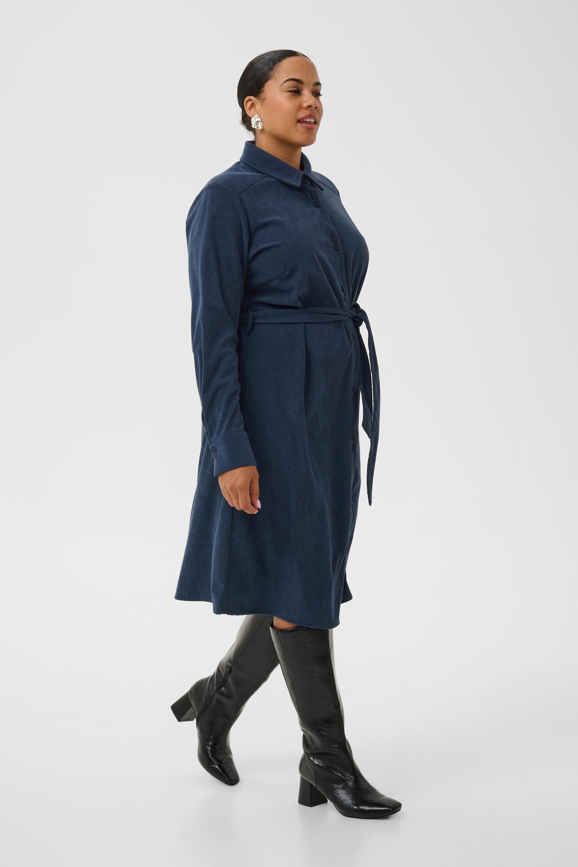 KAFFE Curve Midikleid »KAFFE Curve Kleid KCfreja«