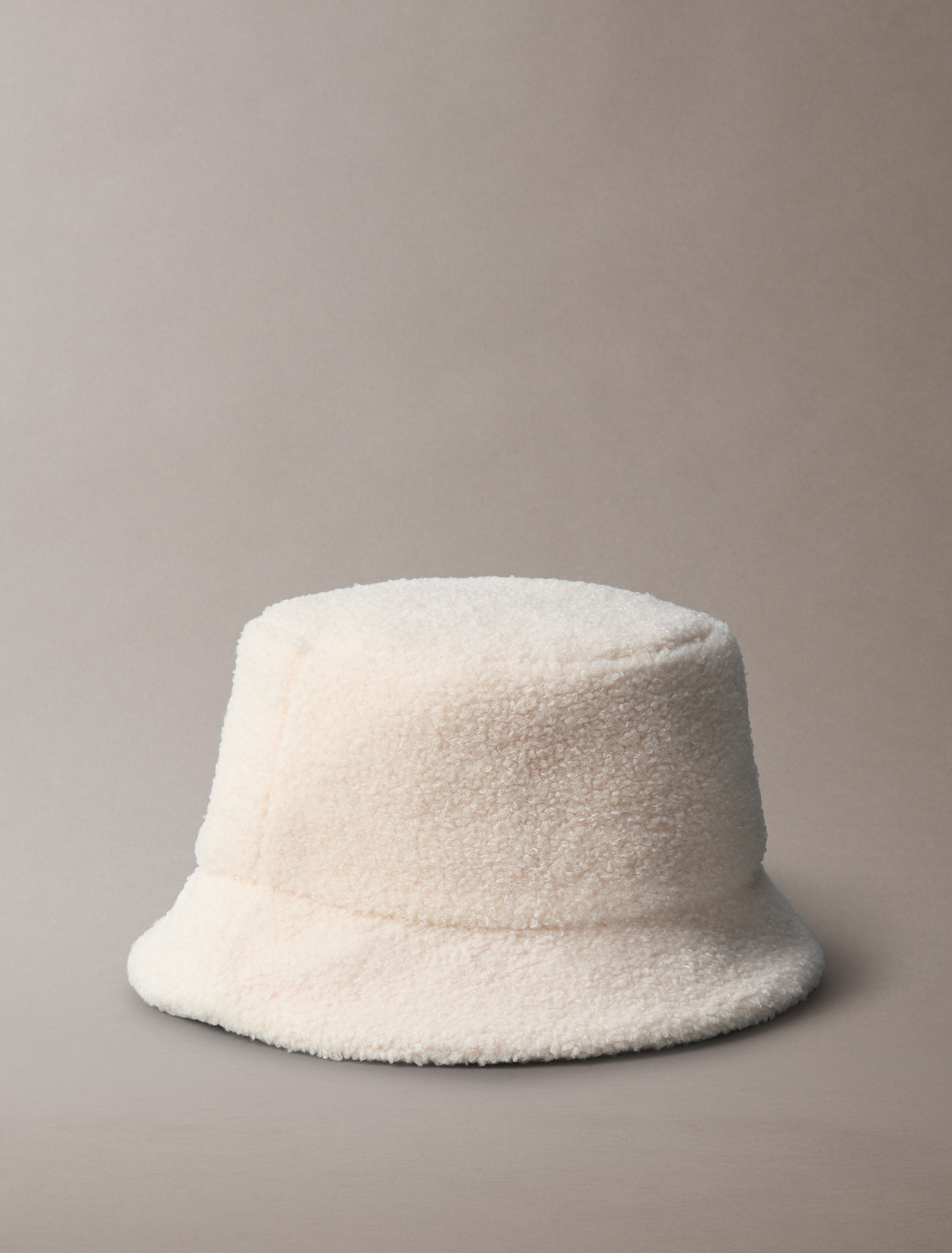 Calvin Klein Fischerhut "BOUCLE w PATCH BUCKET" Perfekt für den Alltag günstig online kaufen