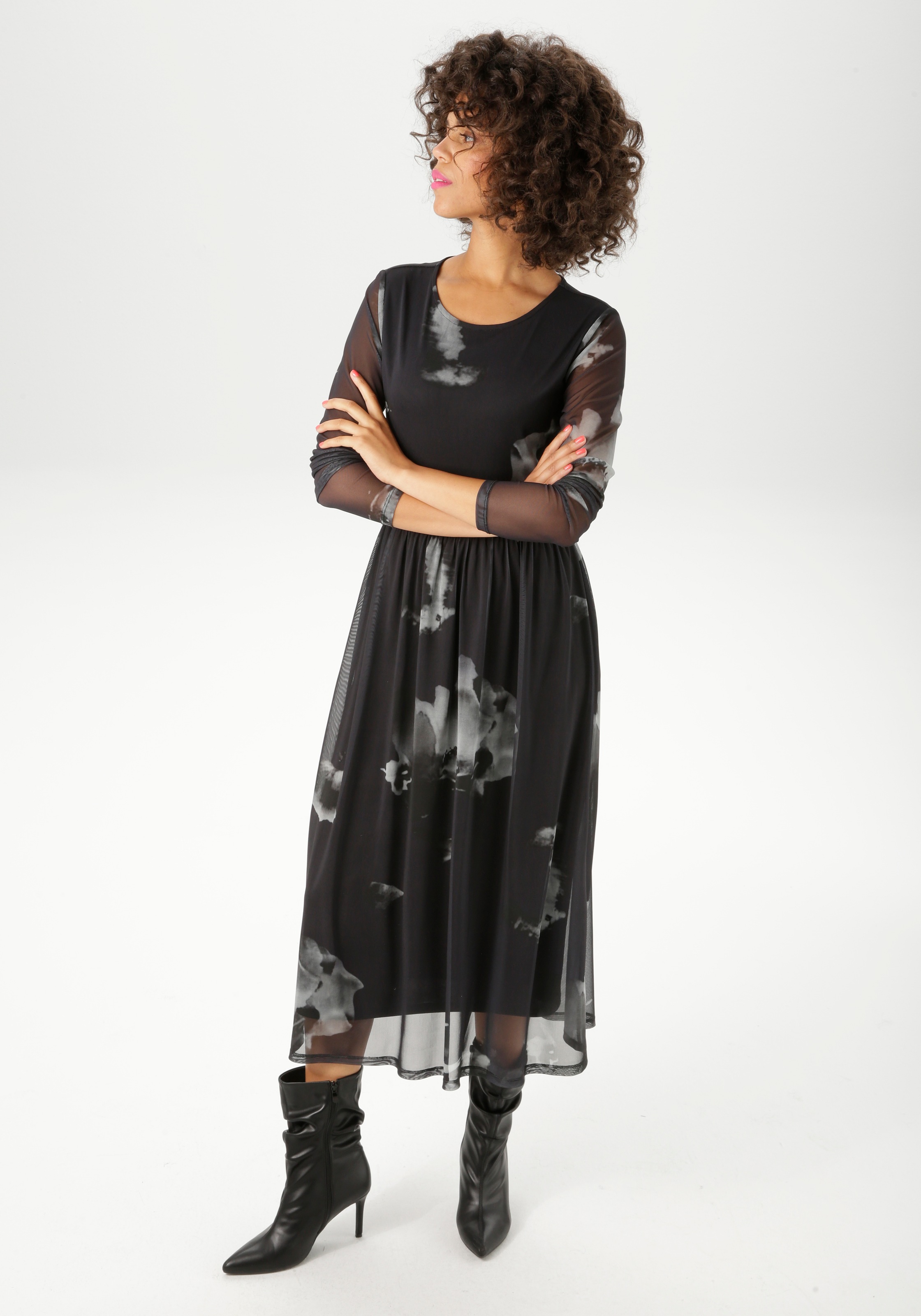Aniston CASUAL Midikleid, mit großflächigen Batik-Blüten bedruckt - NEUE KO günstig online kaufen