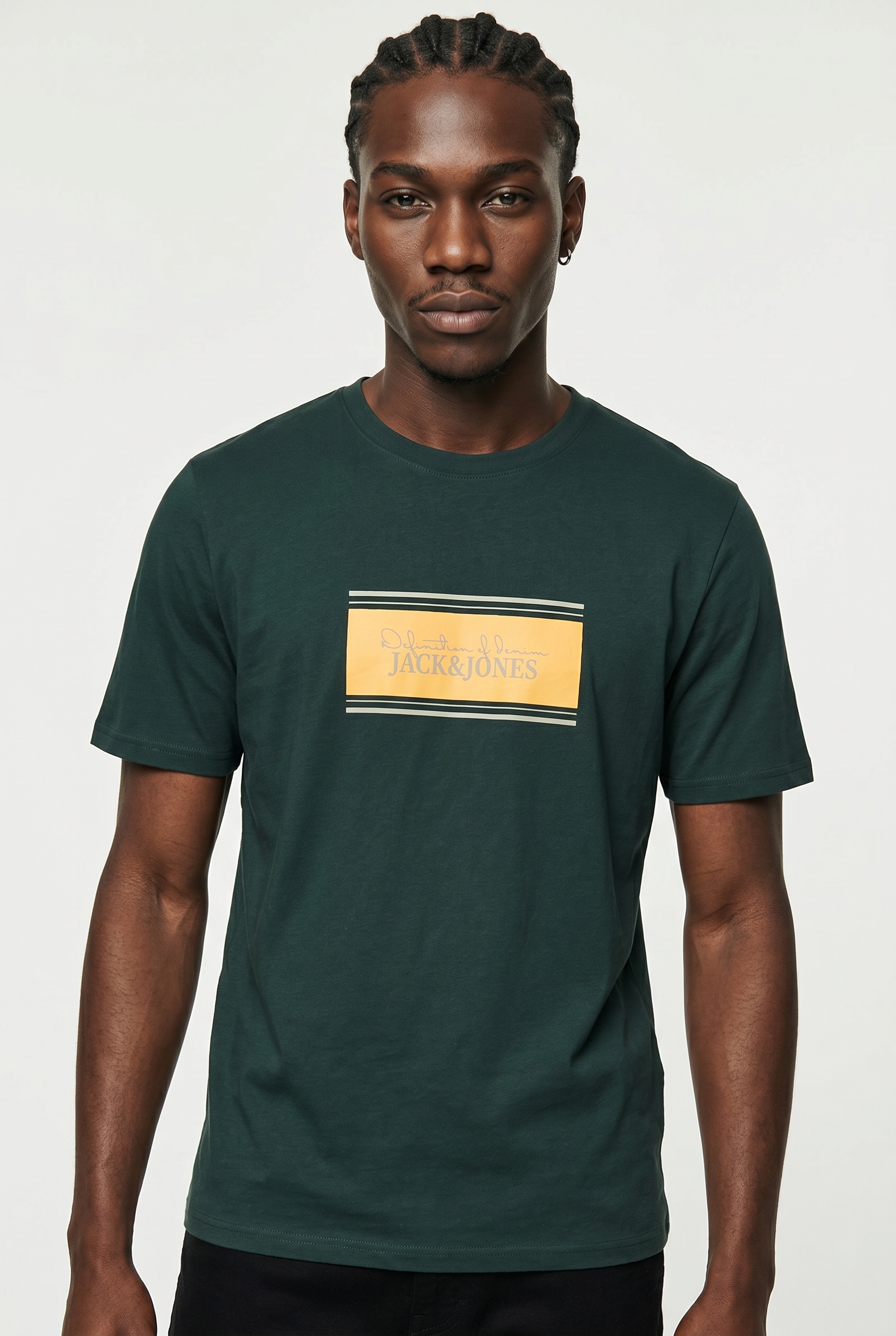 Jack & Jones Rundhalsshirt "JJBUSTER TEE SS CREW NECK BTS" aus Baumwolle, normale Passform, pflegeleicht
