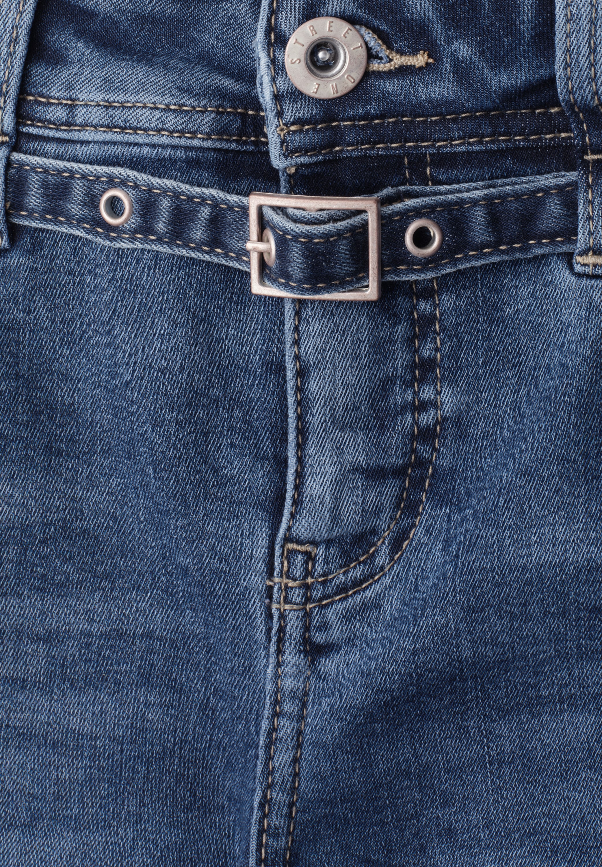 STREET ONE Loose-fit-Jeans in 7/8-Länge