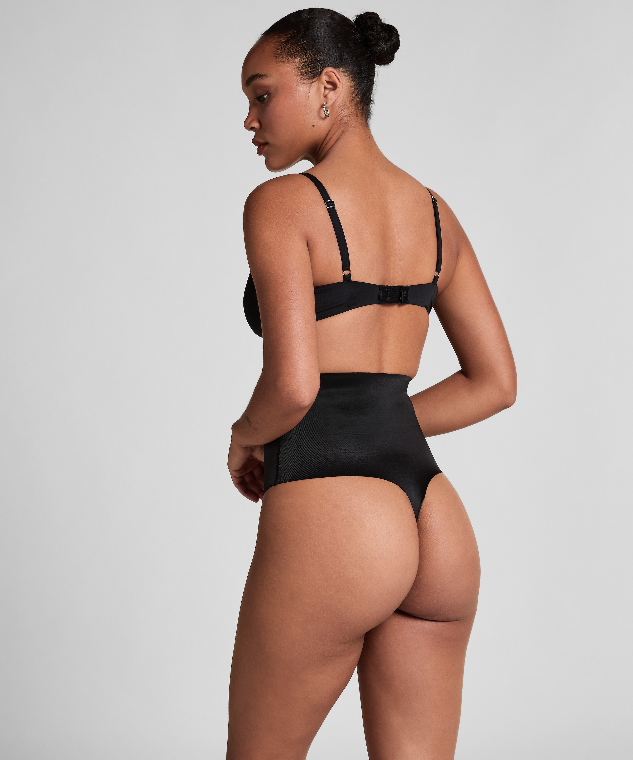 Hunkemöller String »Formender Scuba-Tanga mit hoher Taille«