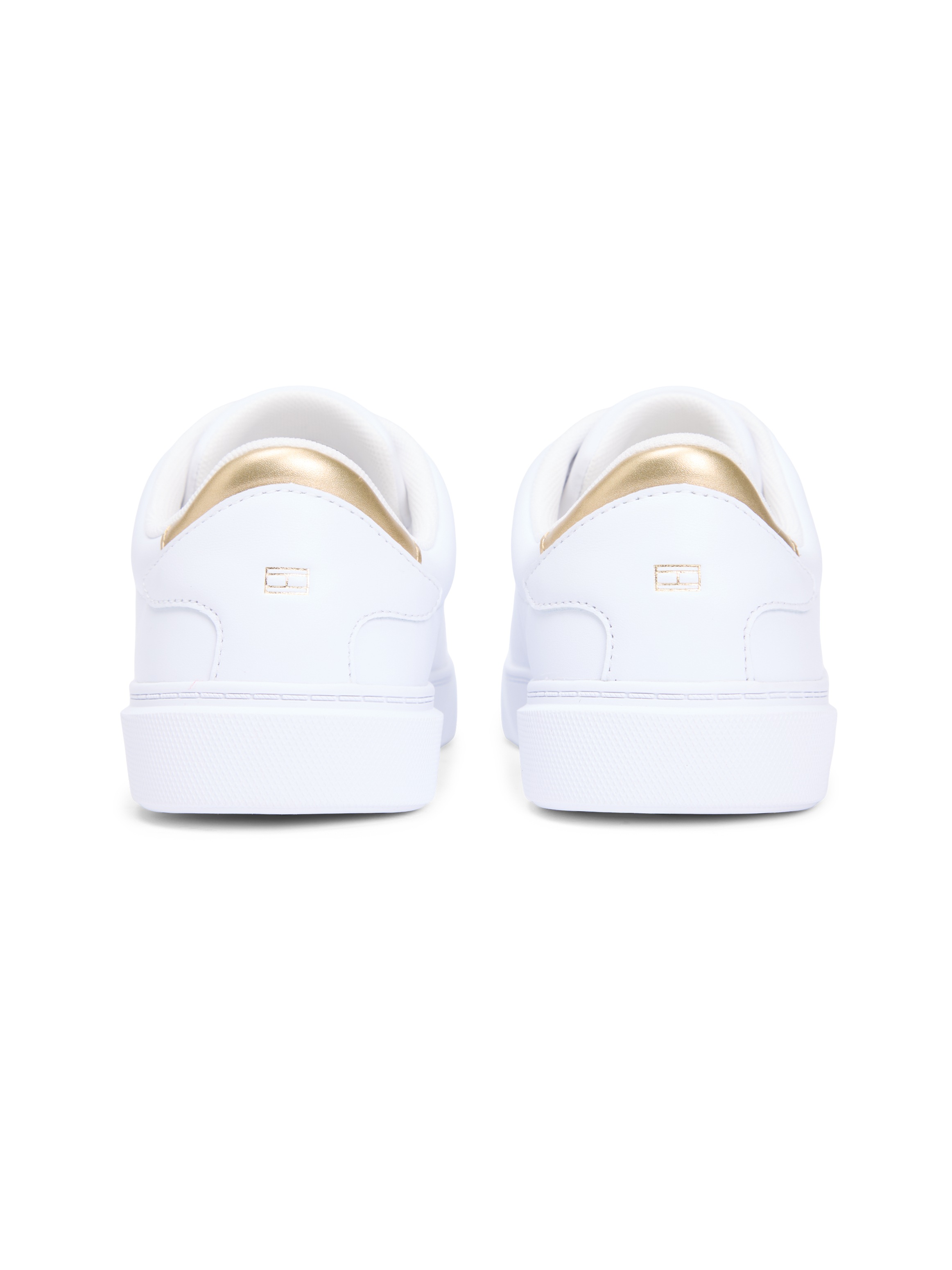 Thumbnail - Tommy Hilfiger Plateausneaker "ESSENTIAL CHIC COURT SNEAKER", Freizeitschuh, Halbschuh, Schnürschuh, Logo-Applikation im...