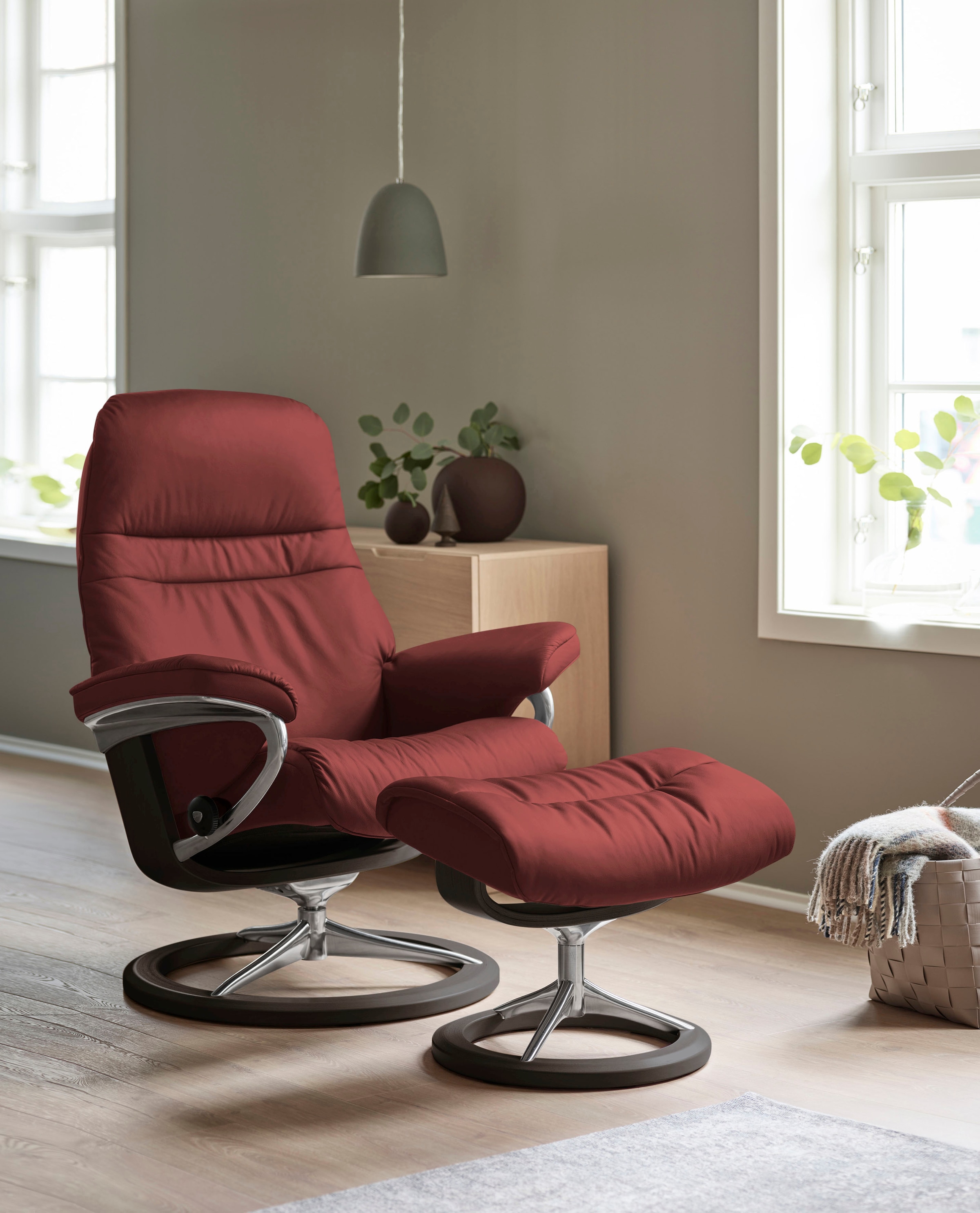 Stressless® Relaxsessel »Sunrise«, (Set, Relaxsessel mit Hocker), mit Signature Base, Größe L, Gestell Wenge