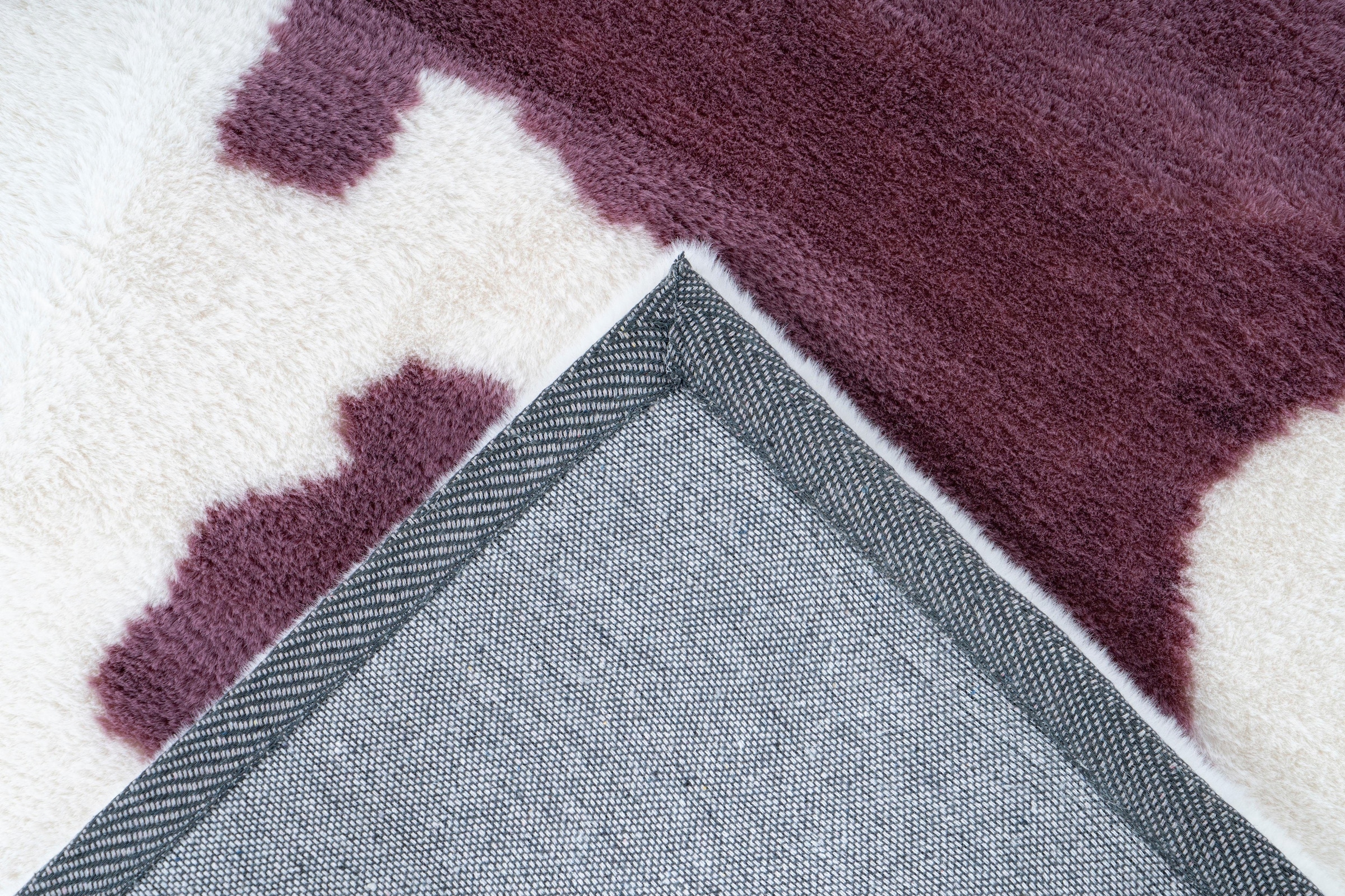 Bruno Banani Hochflor-Teppich »Makayla«, rechteckig, 30 mm Höhe, Kuhfell-Muster, Kunstfell, weicher Flor
