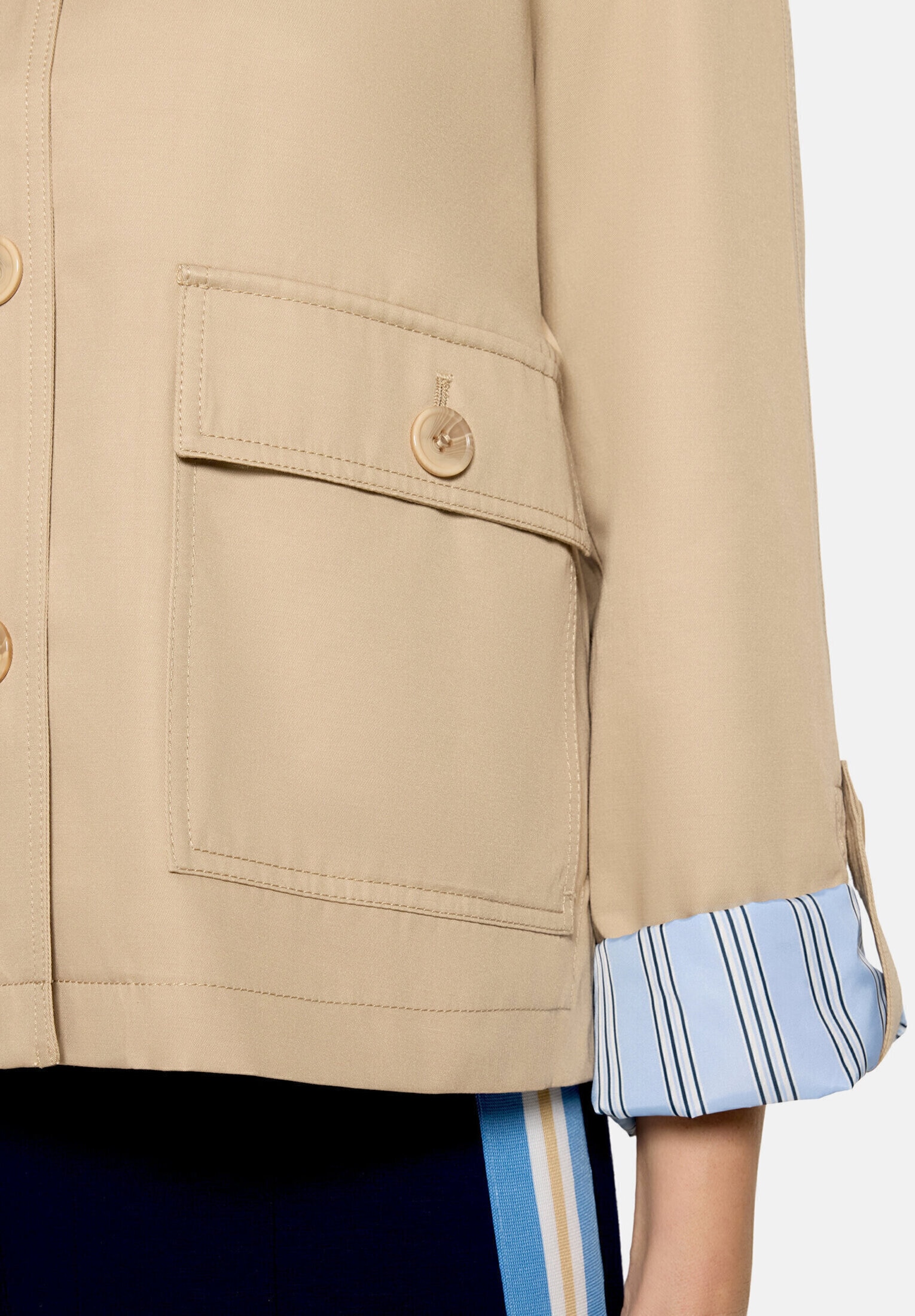 Cartoon Canvasjacke »Damen mit aufgesetzten Taschen«