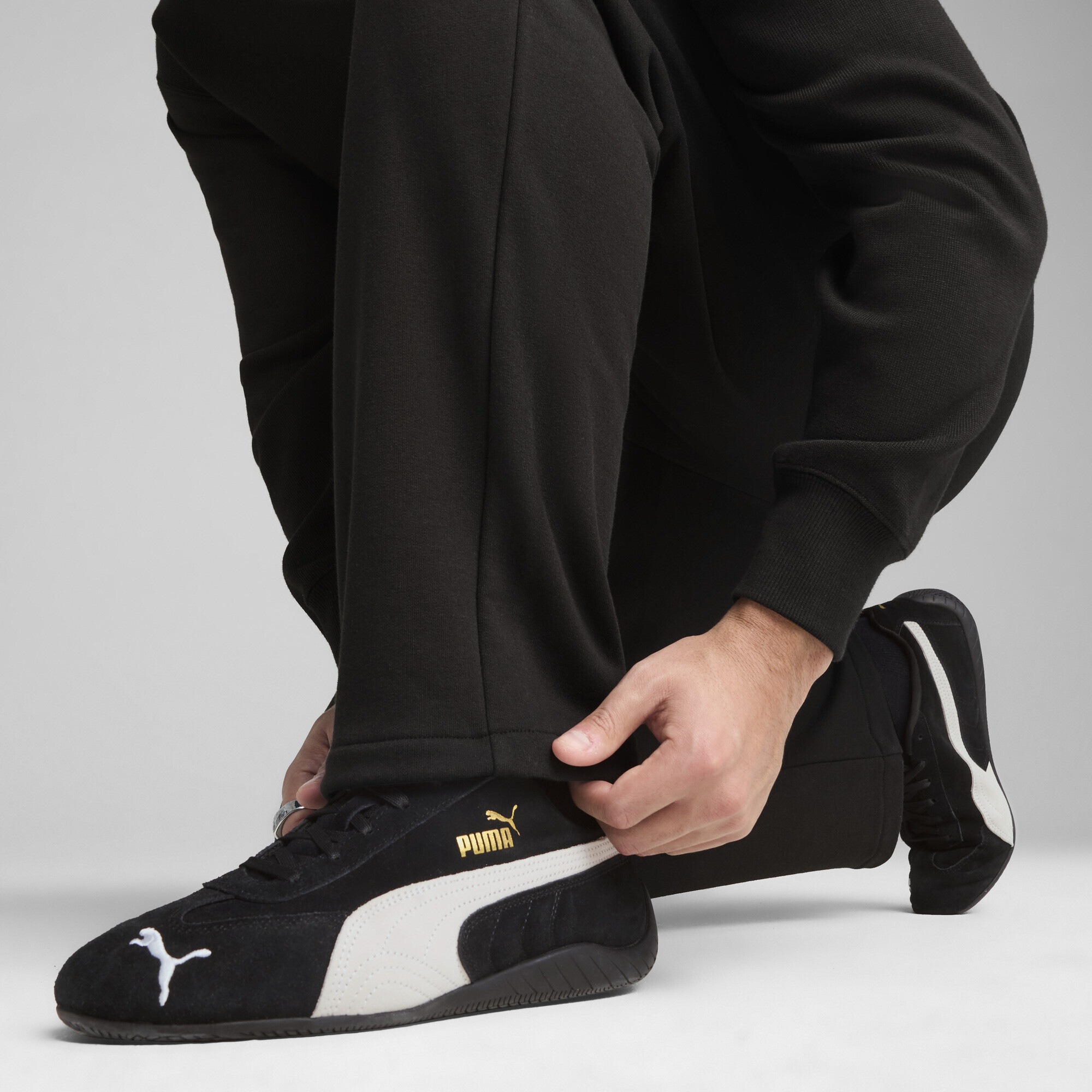PUMA Sporthose »WARDROBE ESS Relaxed Jogginghose Herren«