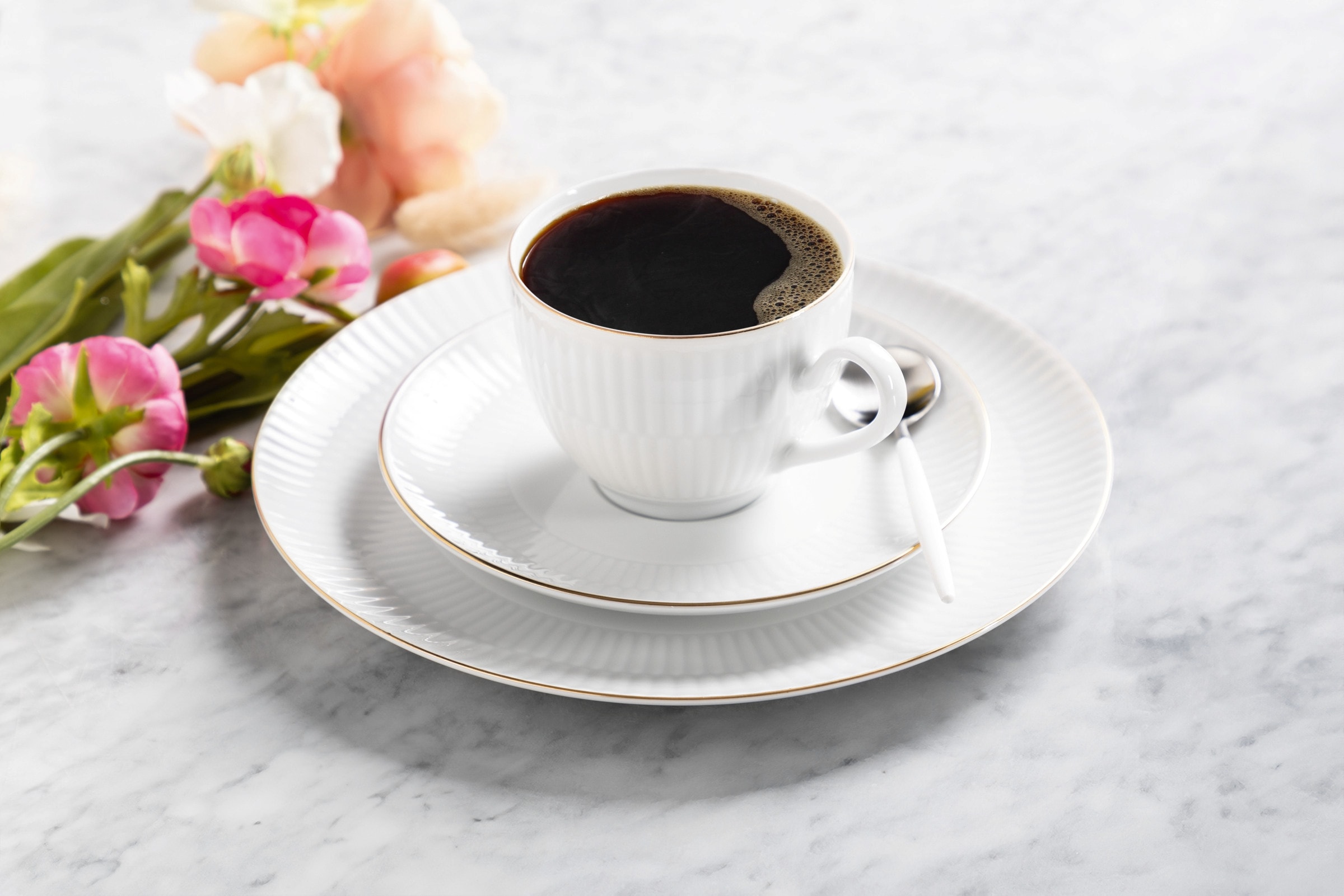 Seltmann Weiden Kaffeeservice »Kaffeeservice 18-teilig Amina Goldrand«, (Set, 18 tlg.), Kaffeetassen, Untertassen, Teller, weiß, gold