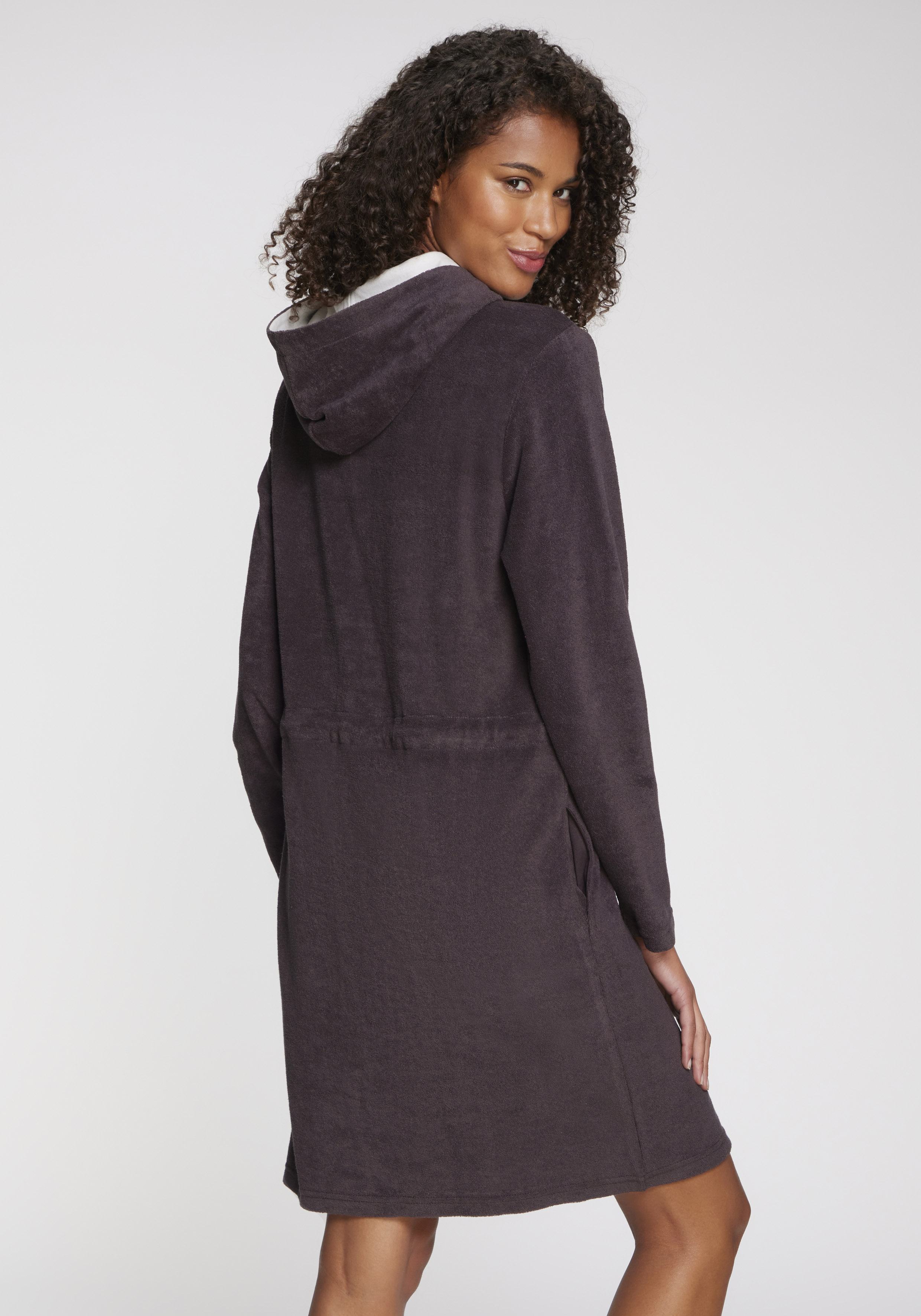 Thumbnail - Vivance Dreams Bademantel in schöner Frotte-Qualität