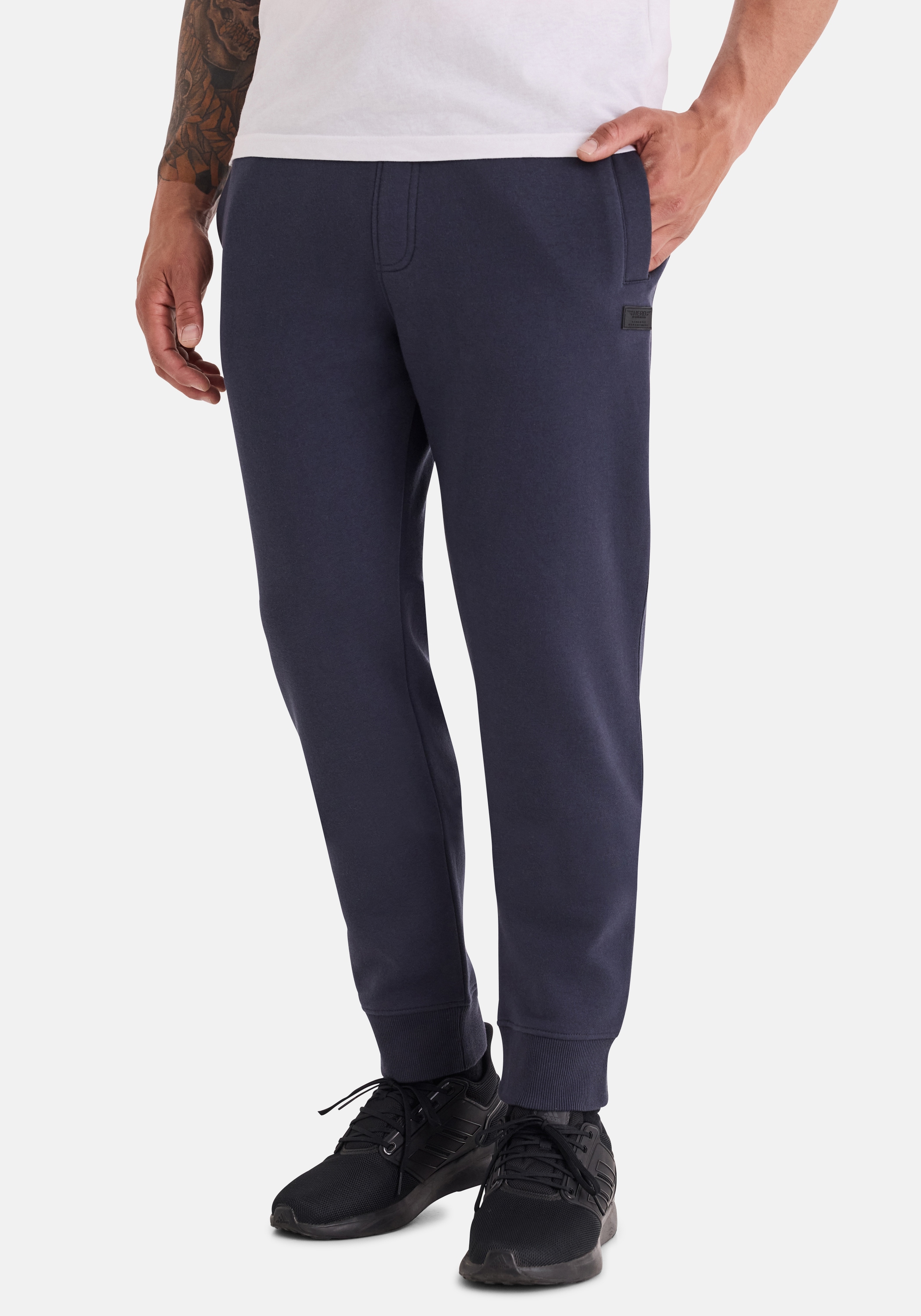 HERO by John Medoox Sporthose "MATT Sweatpants" Sweatpants für Herren