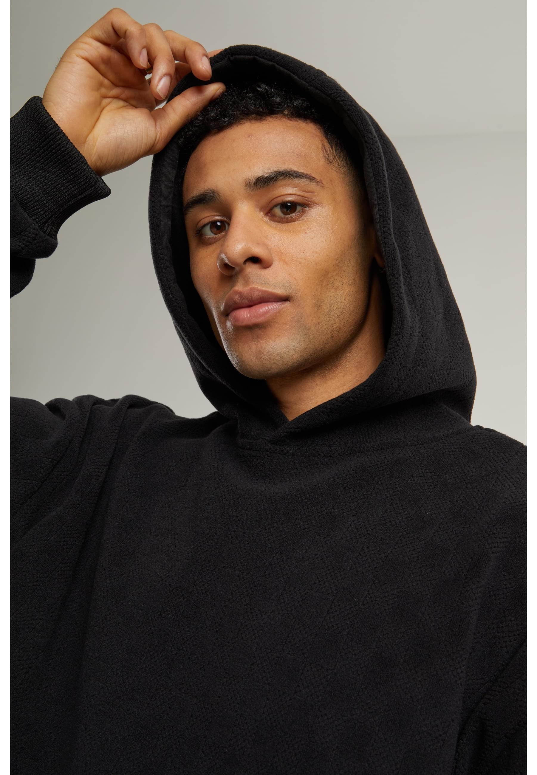URBAN CLASSICS Kapuzensweatshirt »Urban Classics Jacquard Velvet Oversized Hoody«, (1 tlg.)