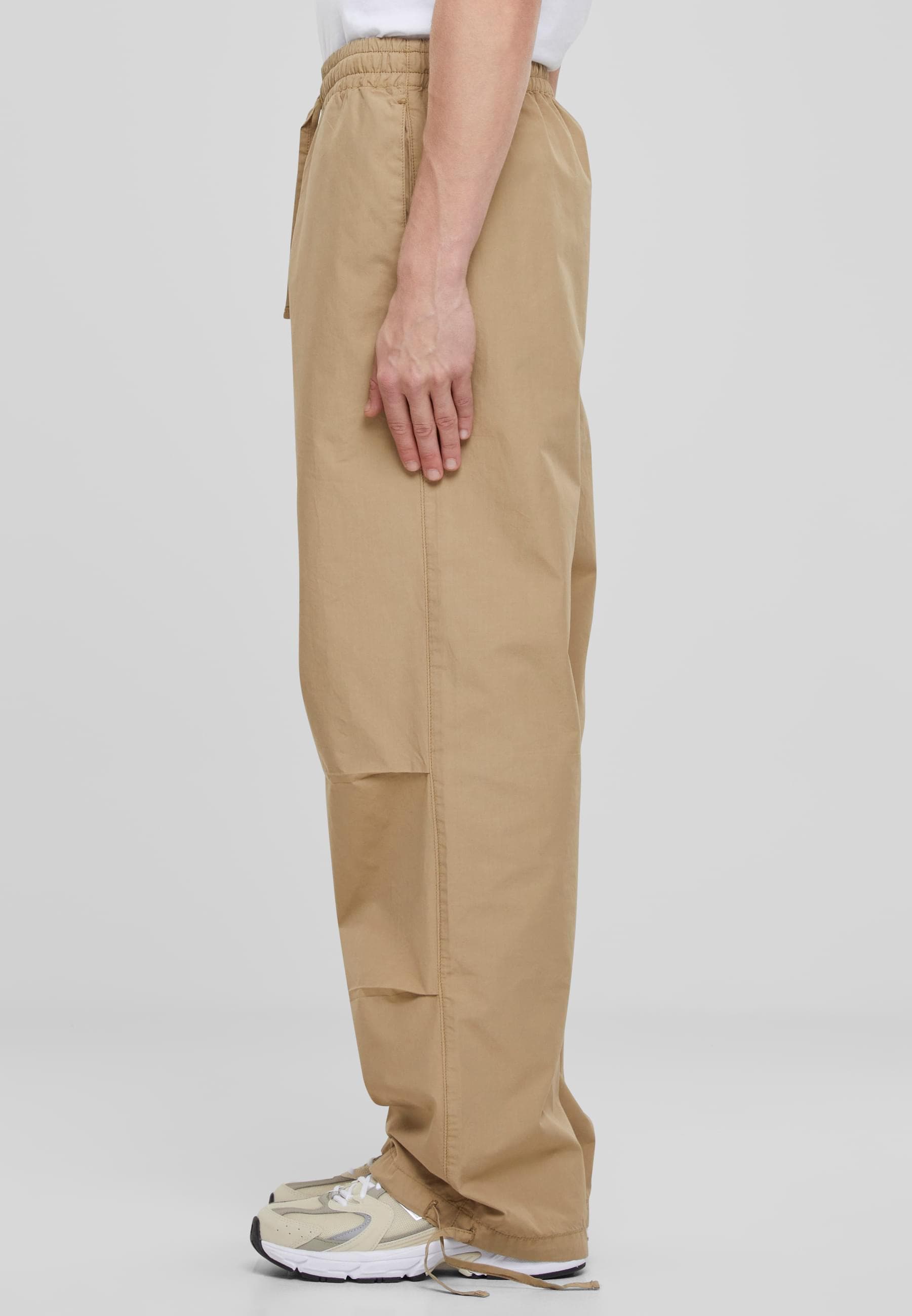 URBAN CLASSICS Stoffhose »Urban Classics Wide Poplin Pants«, (1 tlg.)