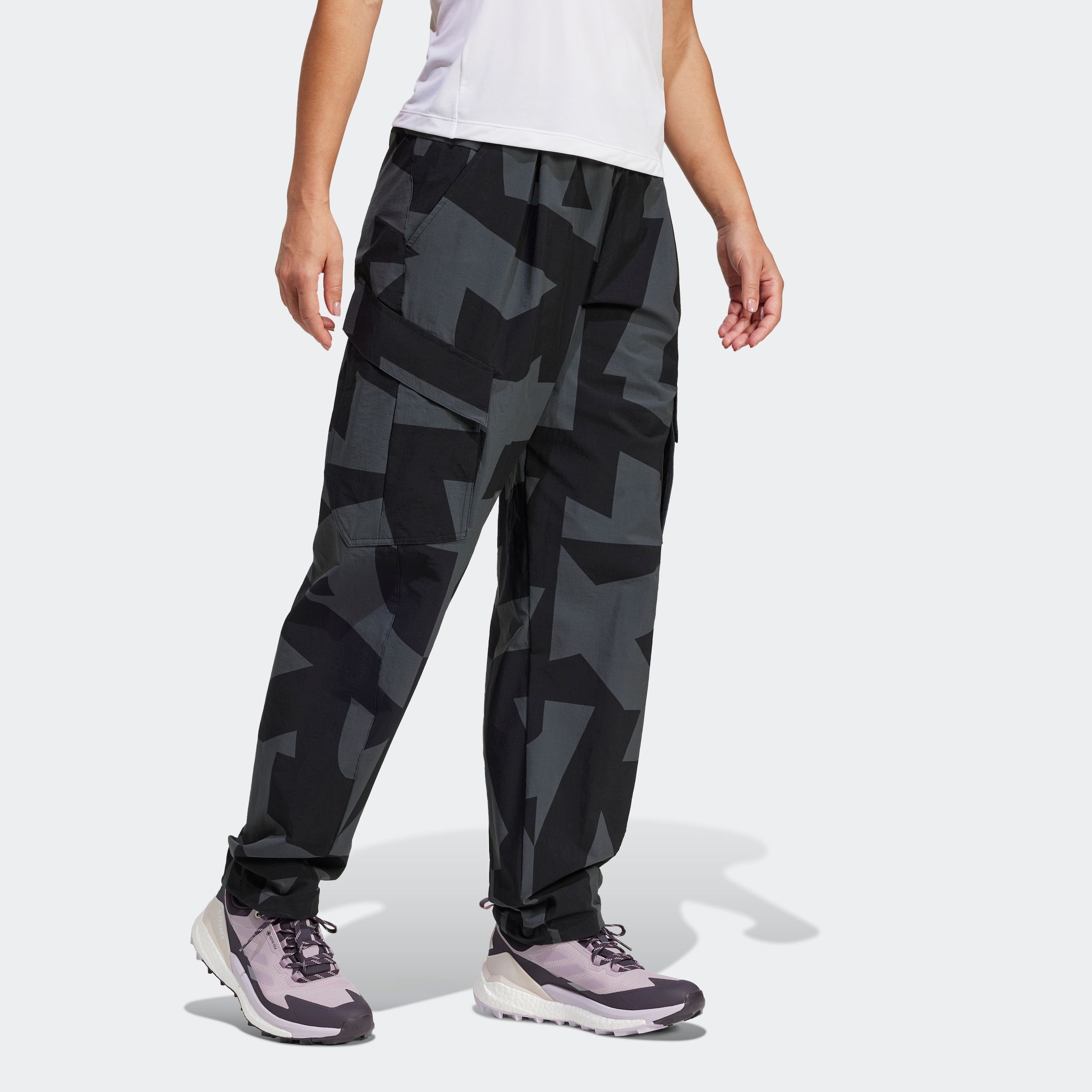 adidas TERREX Outdoorhose »W CARGO AOP P«, (1 tlg.)
