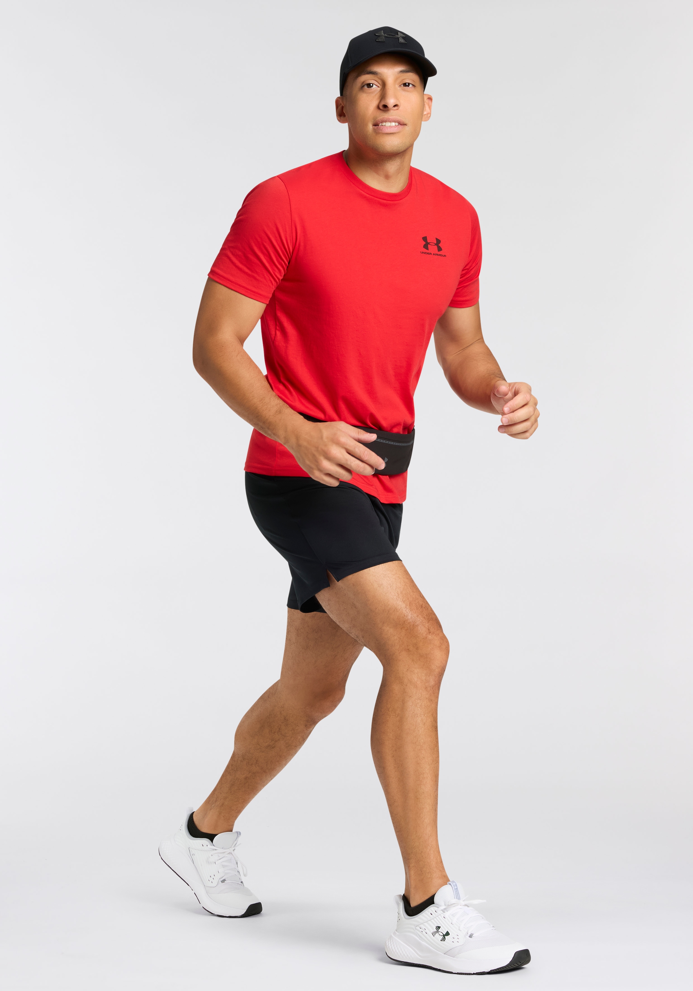 Under Armour® Shorts »UA M CHALLENGER CORE SHORT«, (1 tlg.)