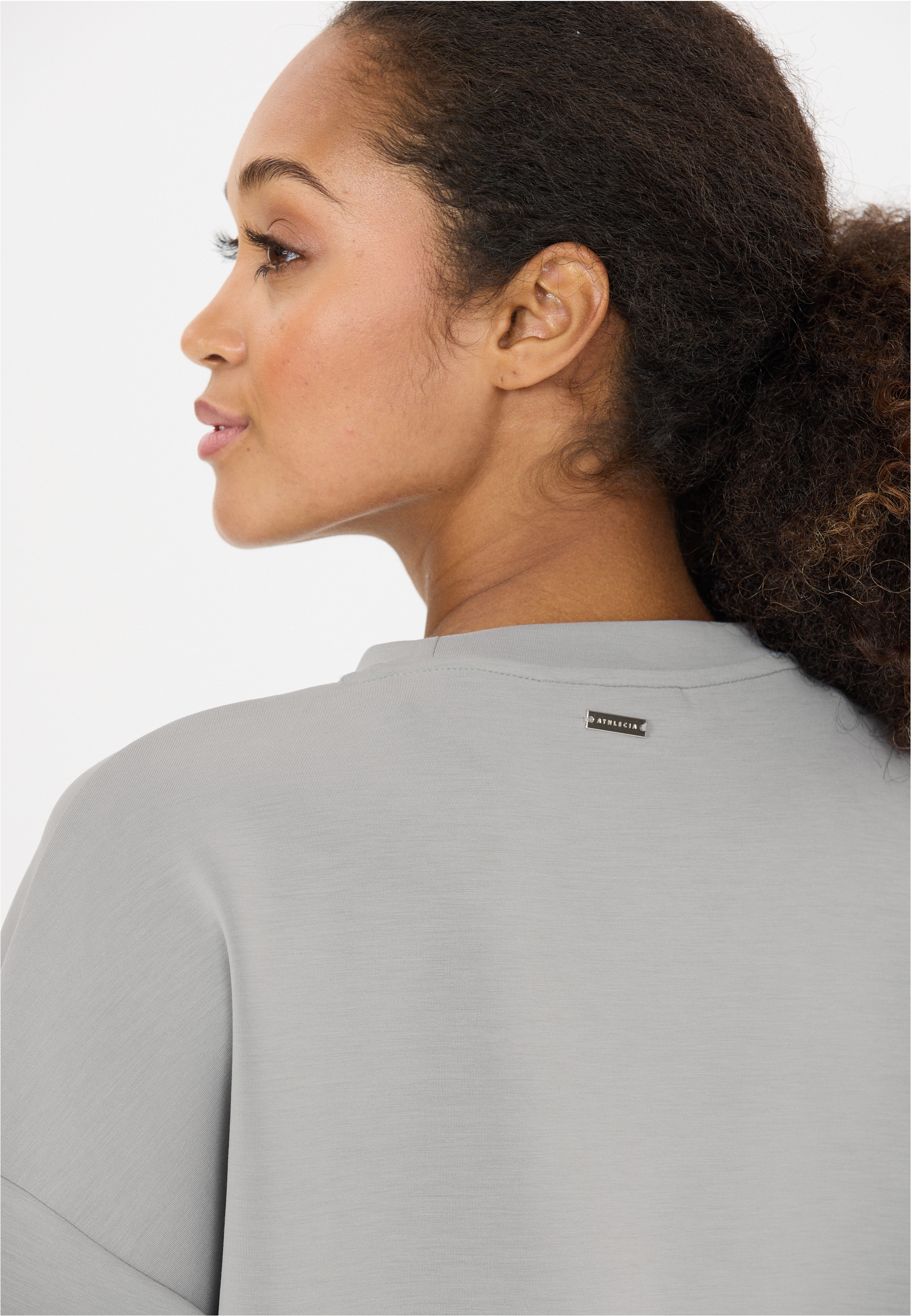 ATHLECIA Sweatshirt »Jillnana«, im klassischen Design
