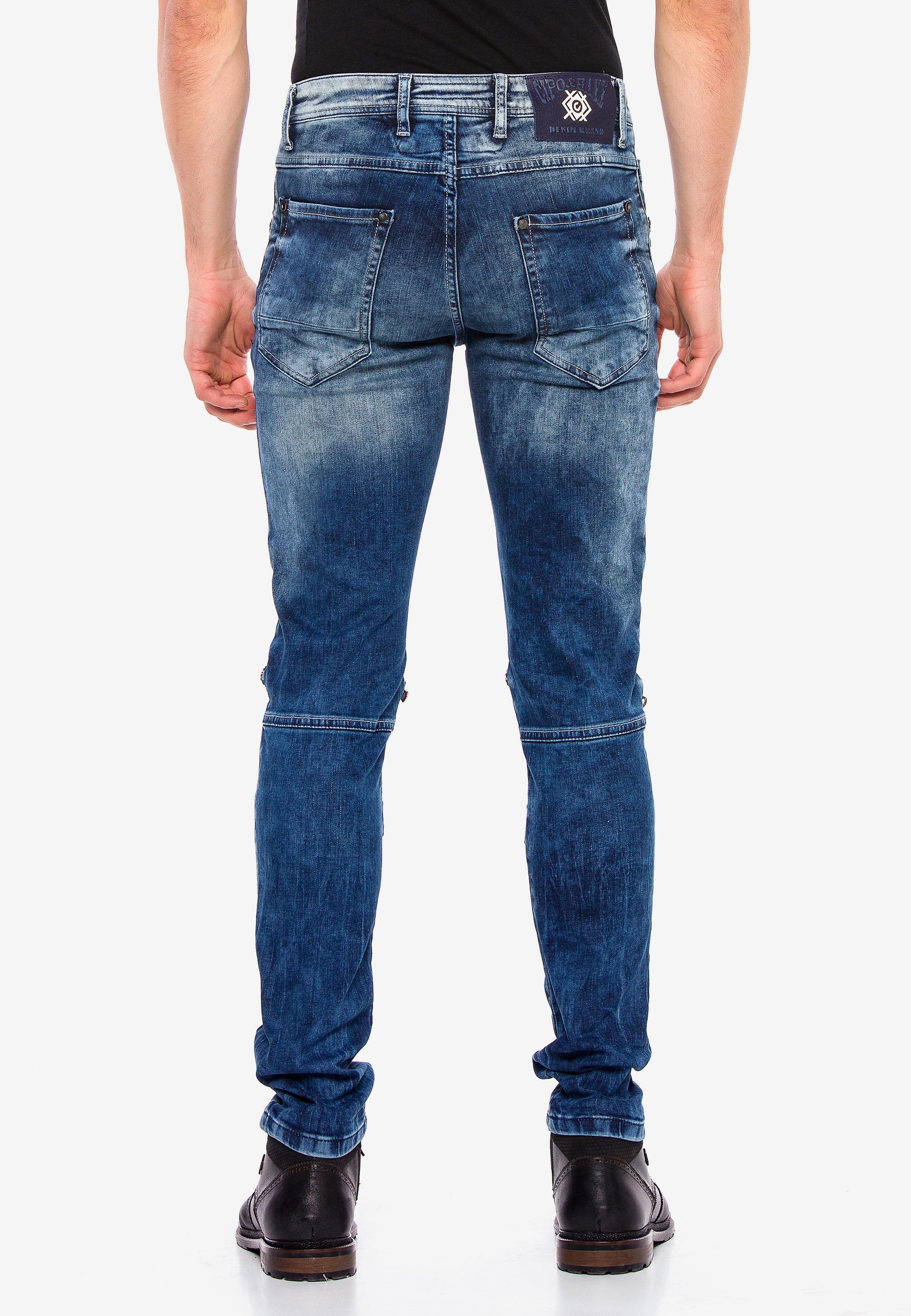 Cipo & Baxx Bequeme Jeans, mit modischen Details in Straight Fit