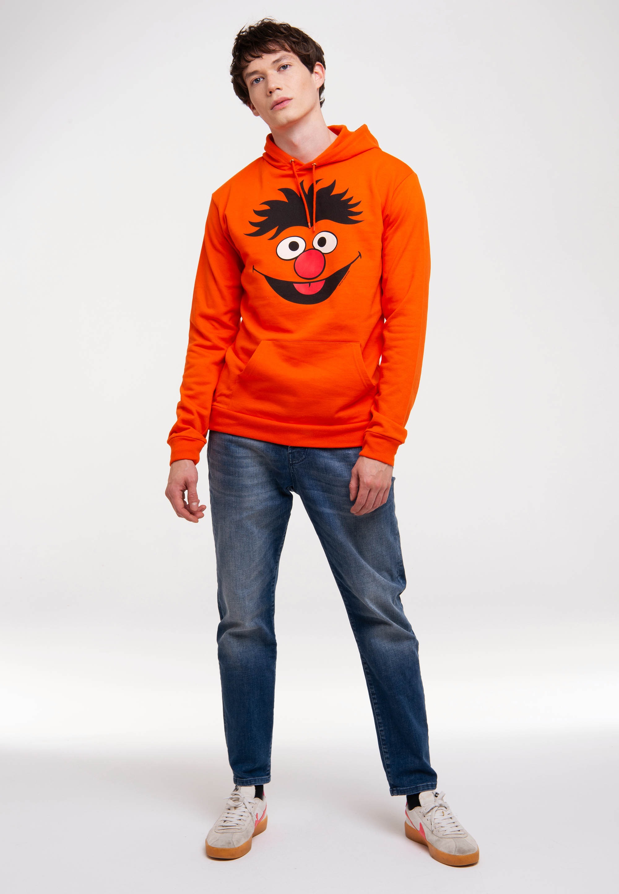 LOGOSHIRT Kapuzensweatshirt »Sesamstrasse - Ernie mit Print ▷ | BAUR lizenziertem Gesicht«, bestellen