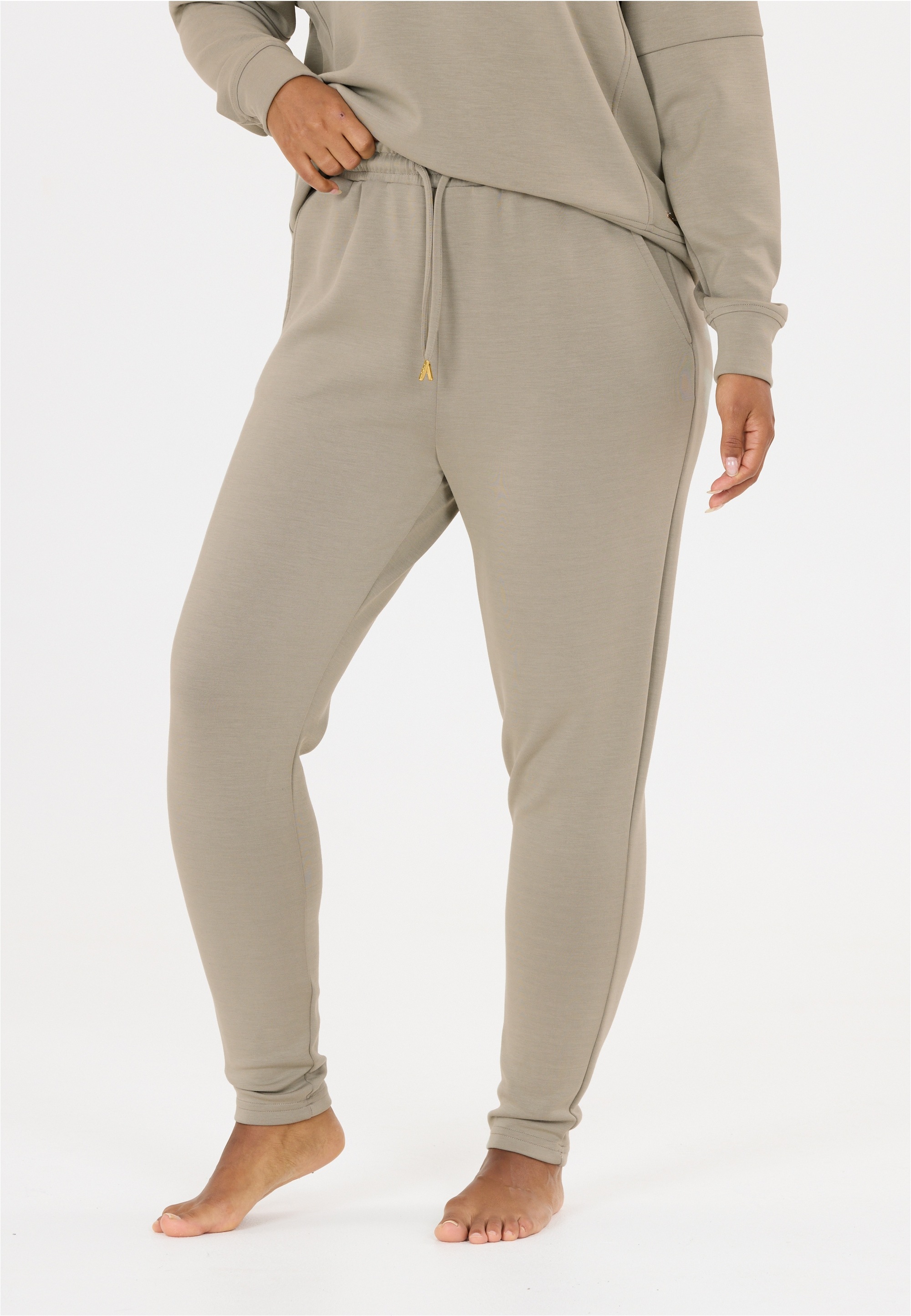 ATHLECIA Sweathose "Jacey" aus weichem Modalmix
