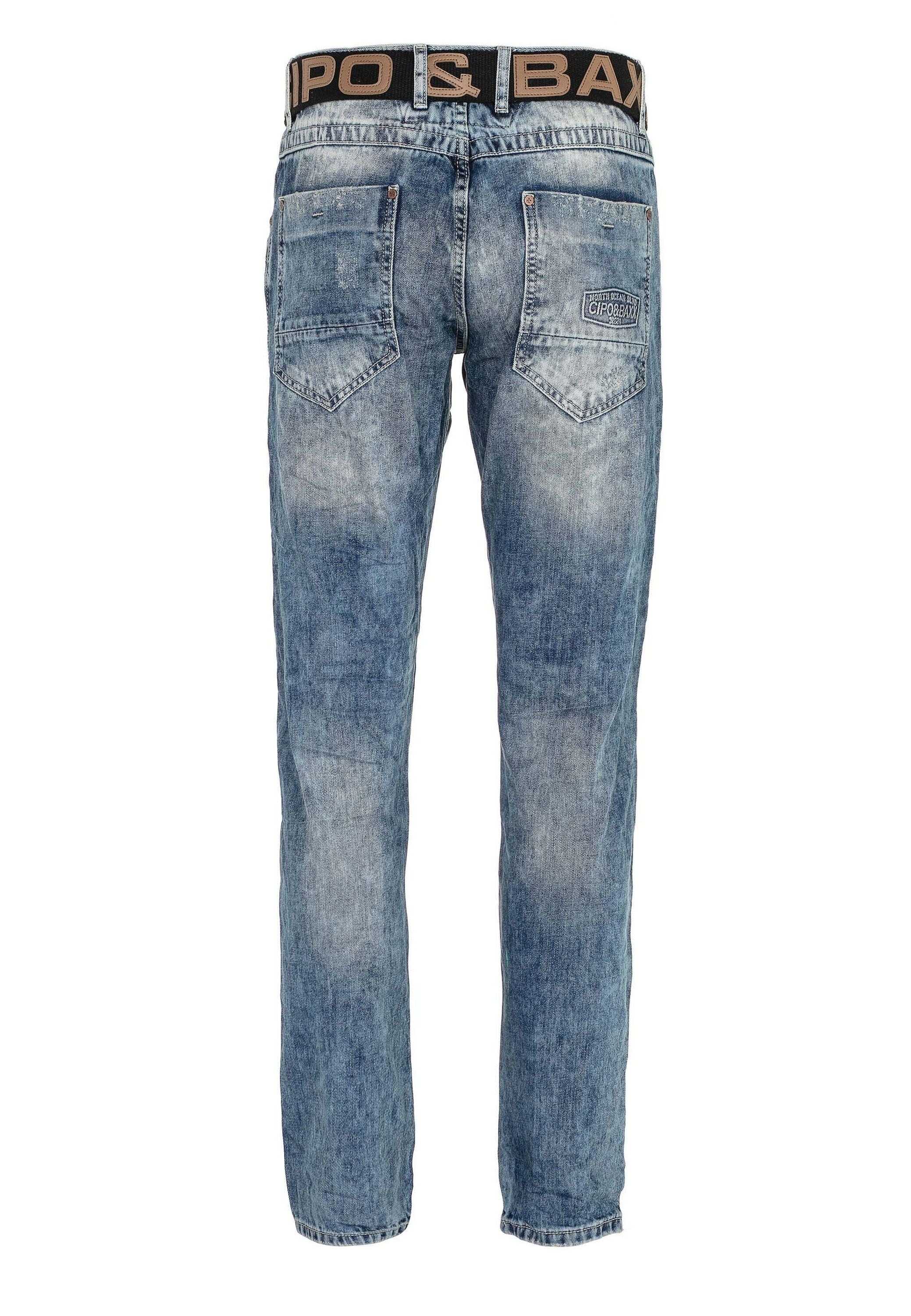 Cipo & Baxx 5-Pocket-Jeans »Jeans«, in Loose-Fit, CD-131
