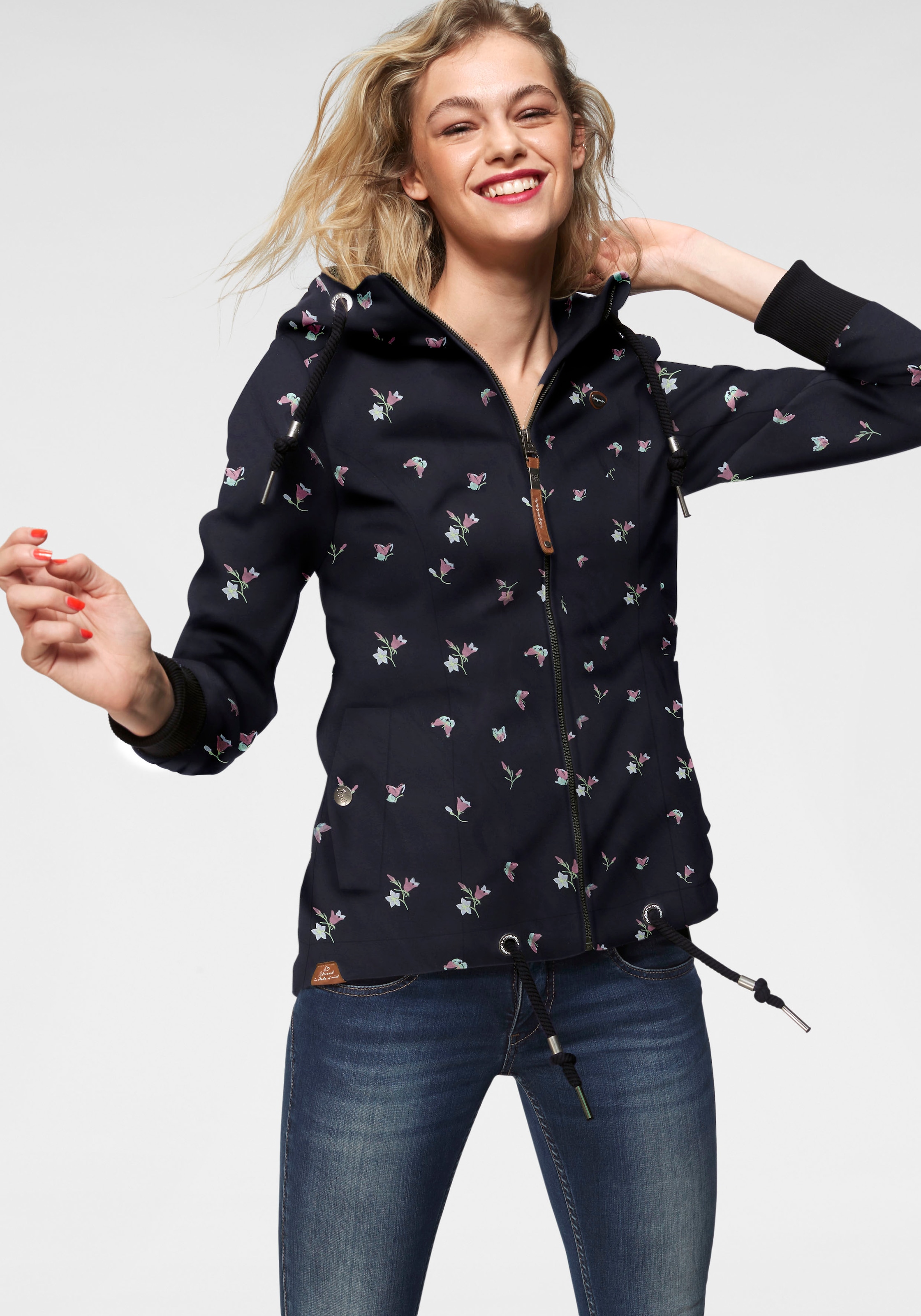 Outdoorjacke RAGWEAR "DANKA", Damen, Gr. XS (34), navy, Web, Obermaterial: 100% Polyester. Futter: 100% Polyester, bedruckt, gemustert, kontrastfarbene Details, mehrfarbig, figurbetont hüftbedeckend, Rippbündchen, Jacken Outdoorjacke, Urban Streetwear- Üb