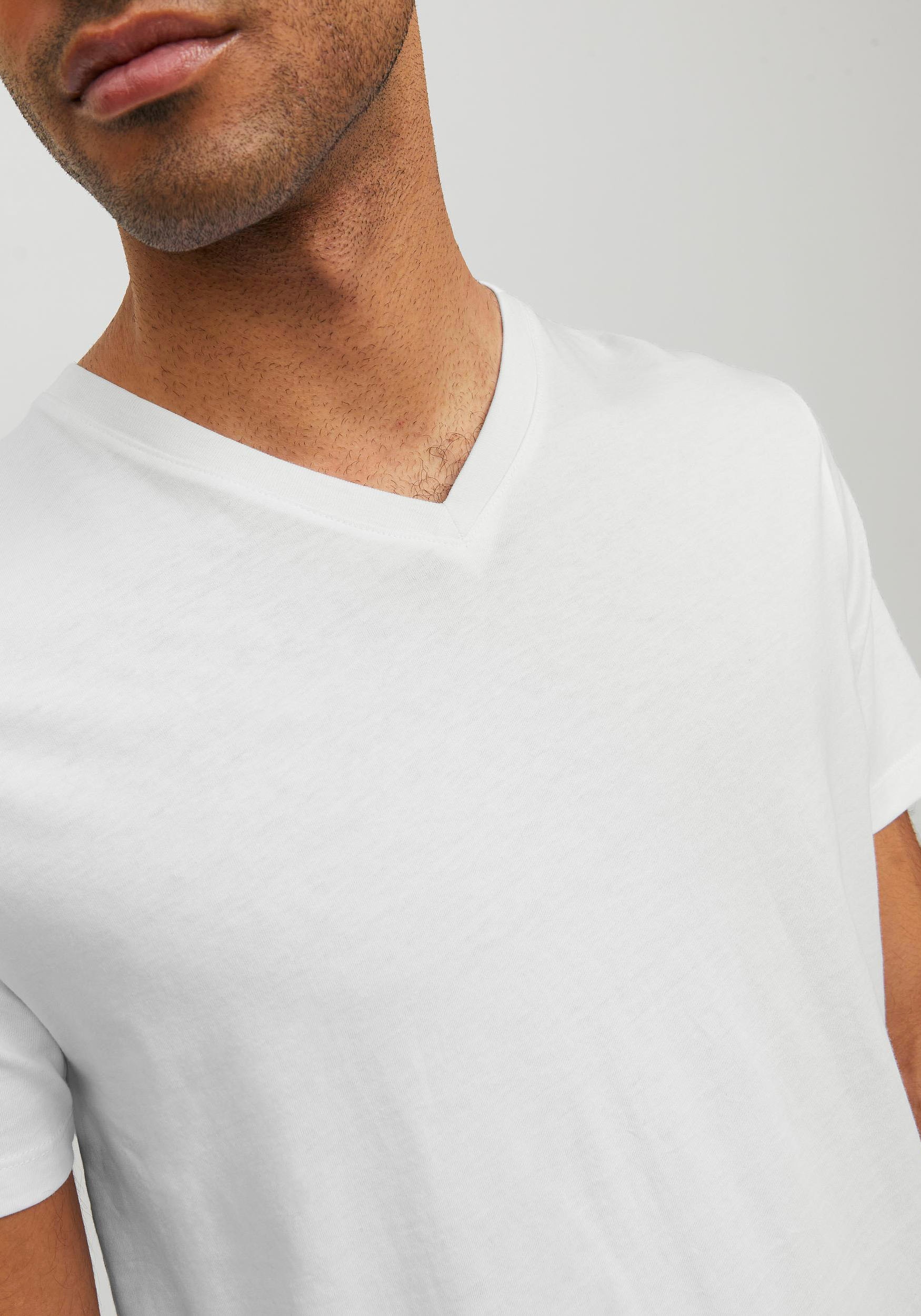 Jack & Jones V-Shirt »JJEORGANIC mit V-Ausschnitt, lässig kombinierbar, ideal für Alltag«, unifarben, modisch, regular fit, Baumwolle, V-Ausschnitt
