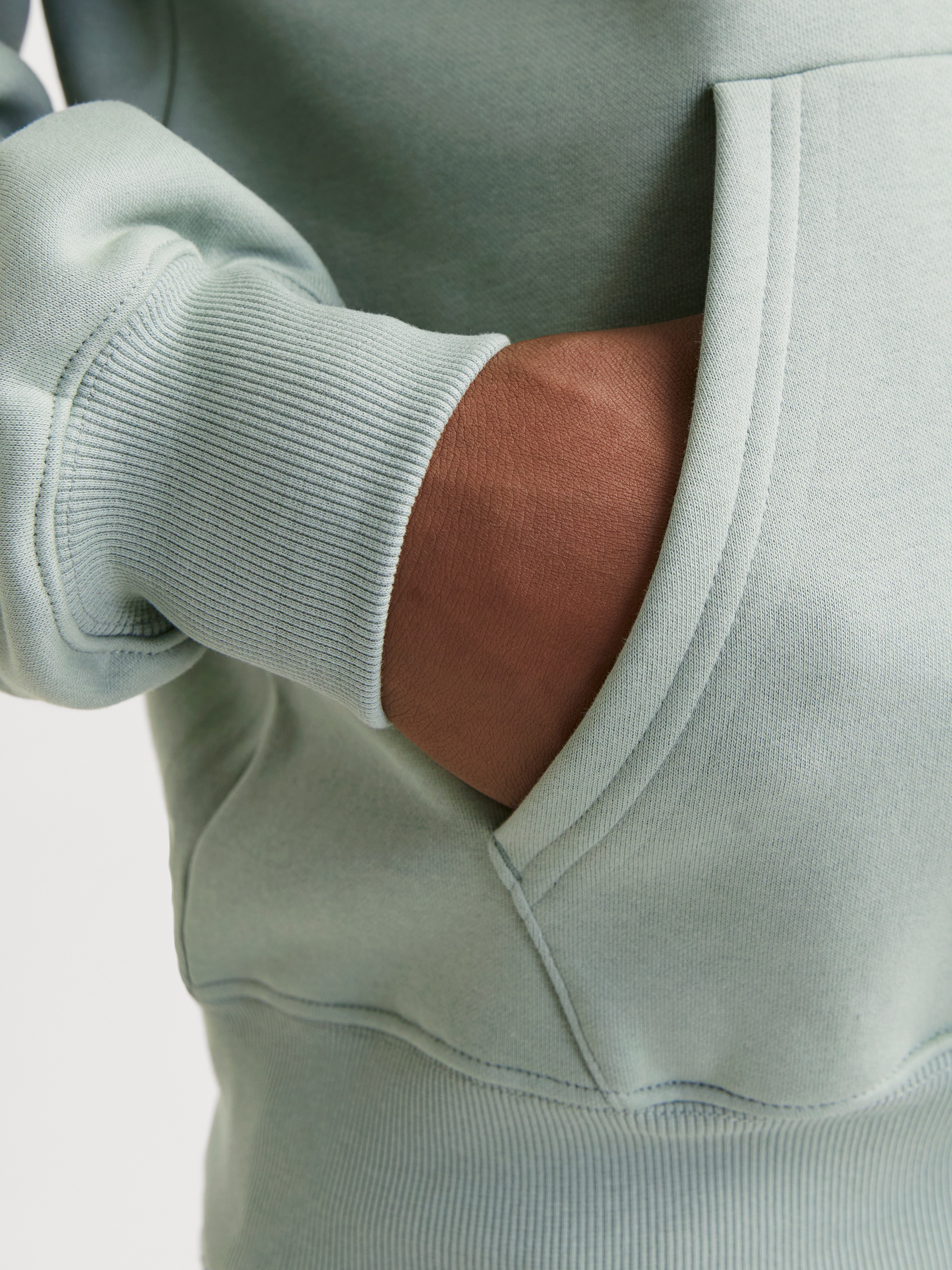 Jack & Jones Kapuzensweatshirt »JJEURBAN EDGE SWEAT HOOD NOOS«, mit Kängurutasche