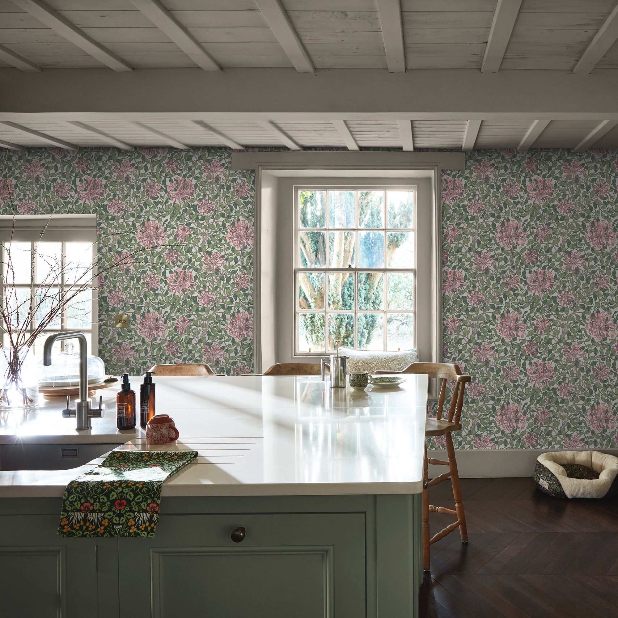 WILLIAM MORRIS AT HOME Vliestapete "Honeysuckle Blossom" Motiv glatt Design Tapeten