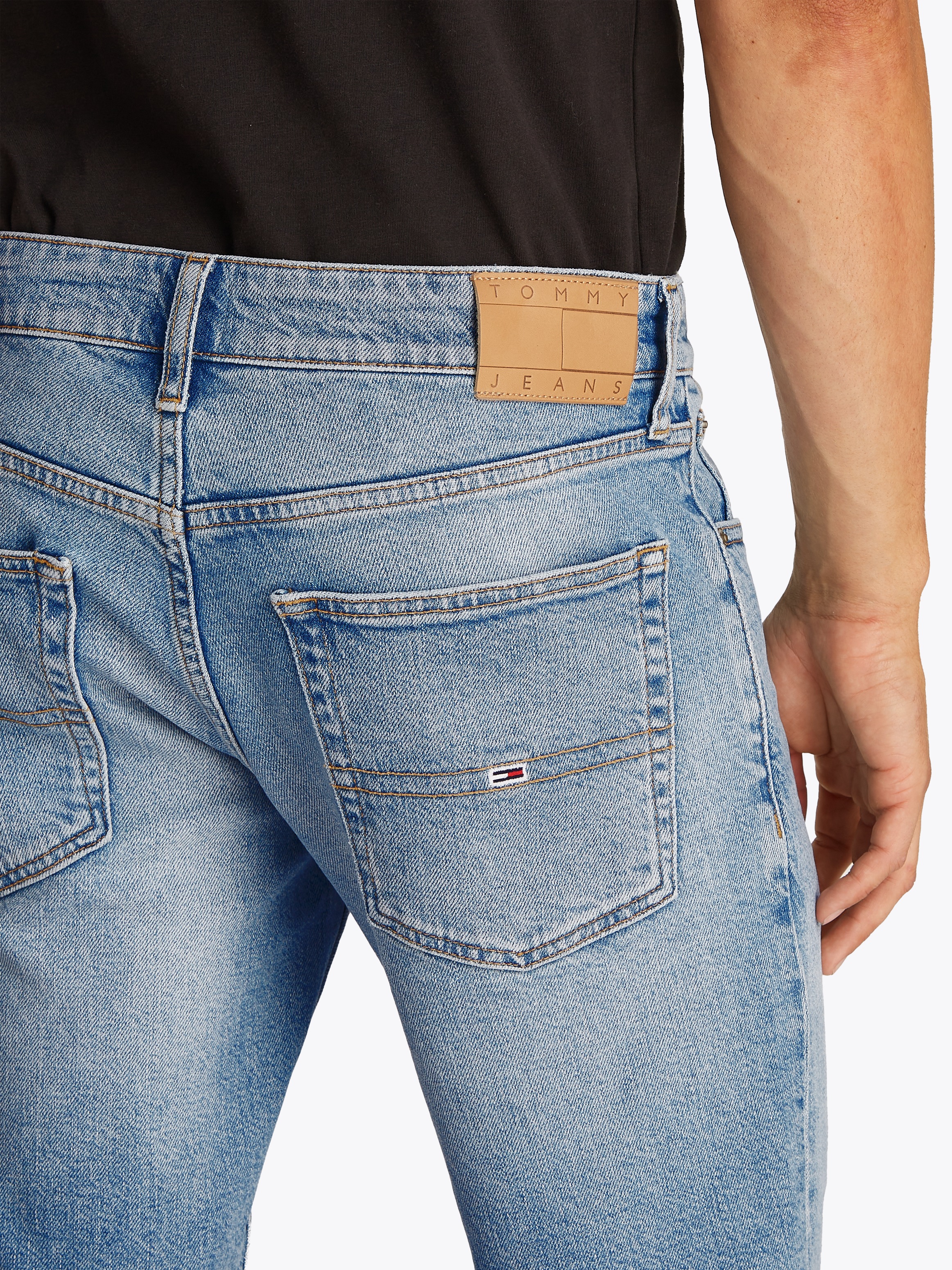 Tommy Jeans Jeansshorts "SCANTON SHORT", Mit Gürtelschlaufen günstig online kaufen